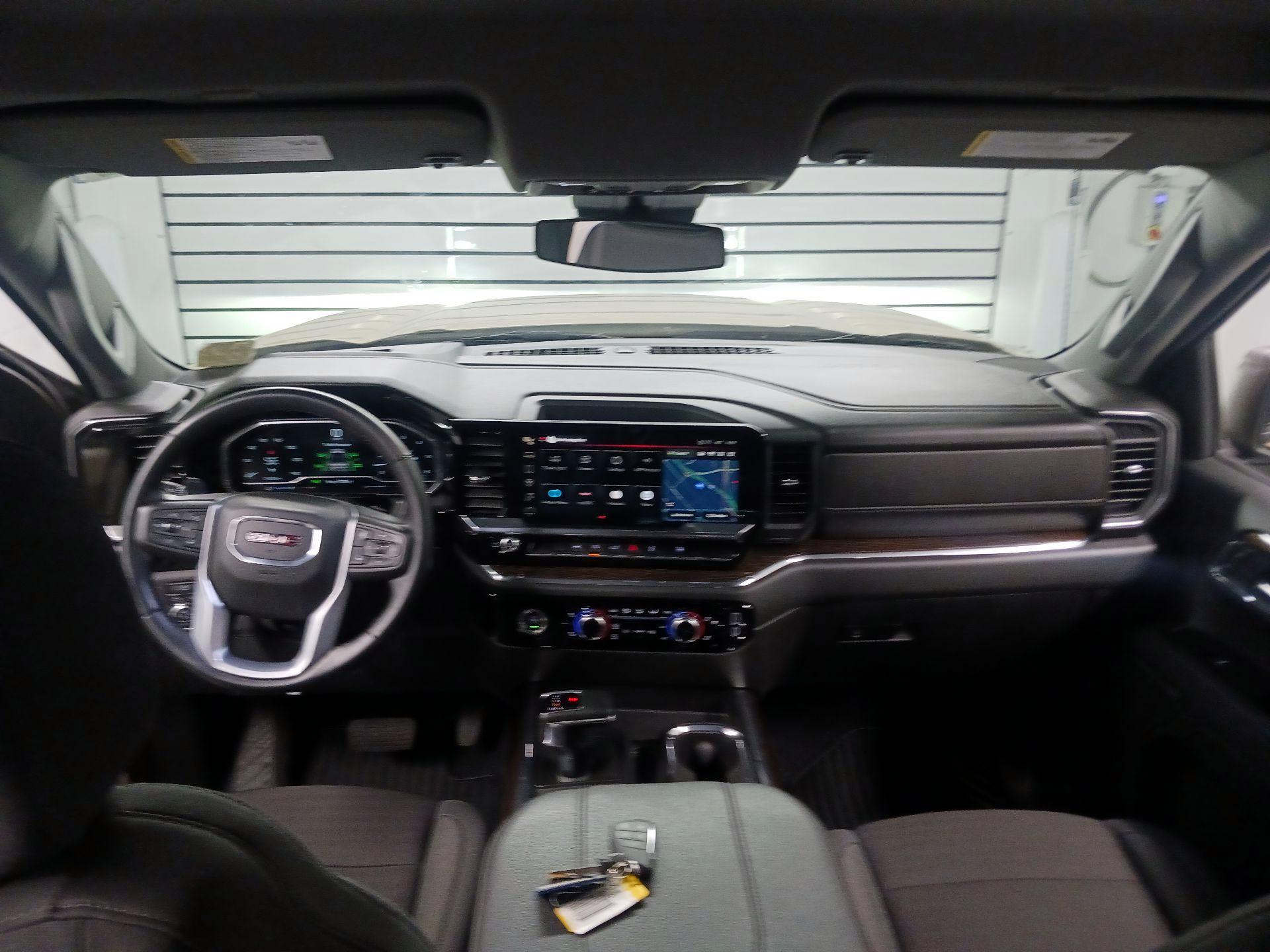 Thumbnail: 2023 GMC Sierra 1500 - 8