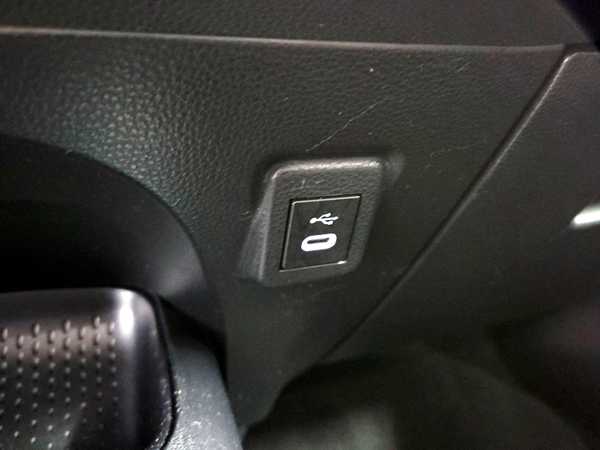 Thumbnail: 2023 Toyota Corolla - 16