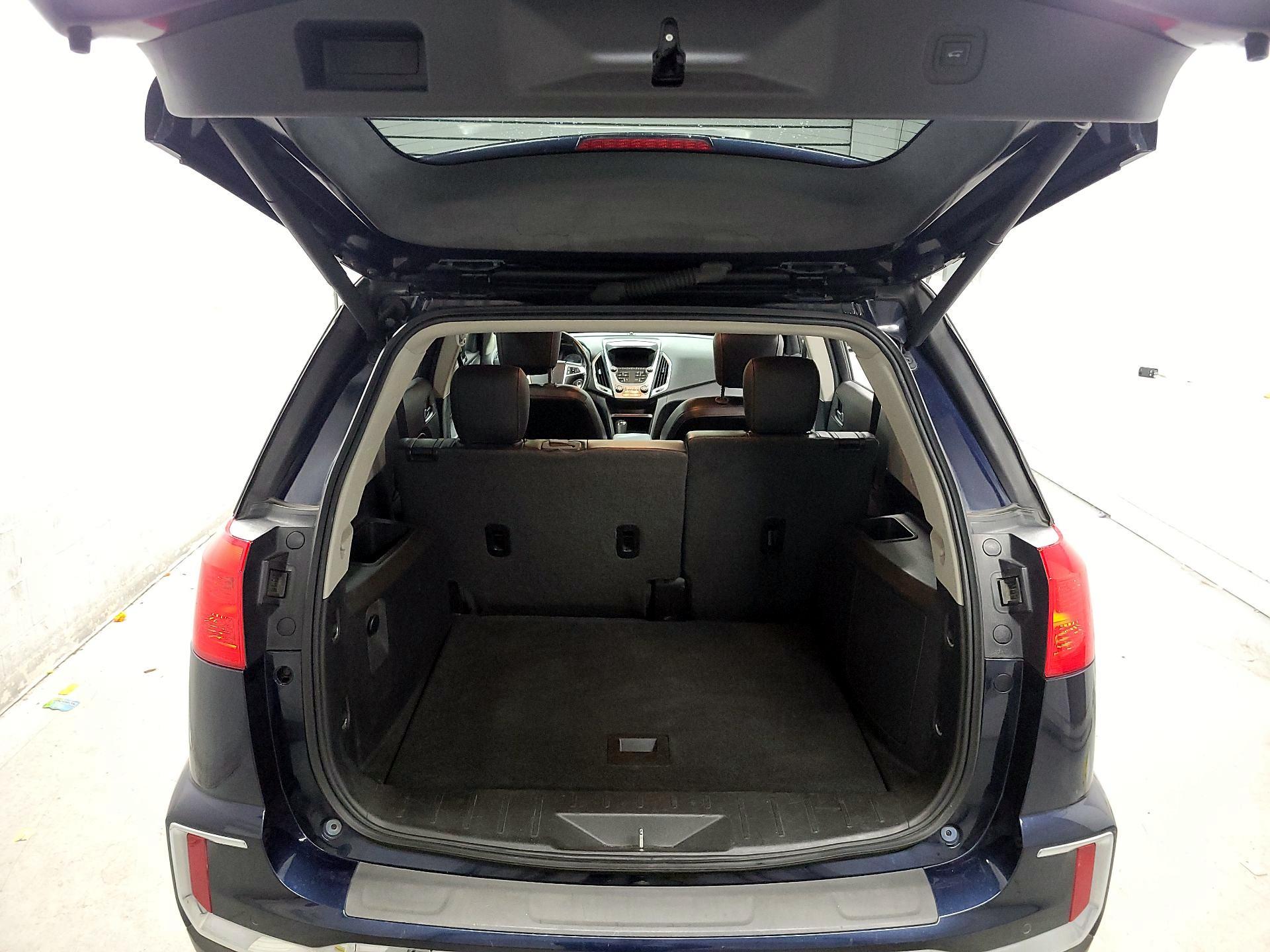 Thumbnail: 2016 GMC Terrain - 17