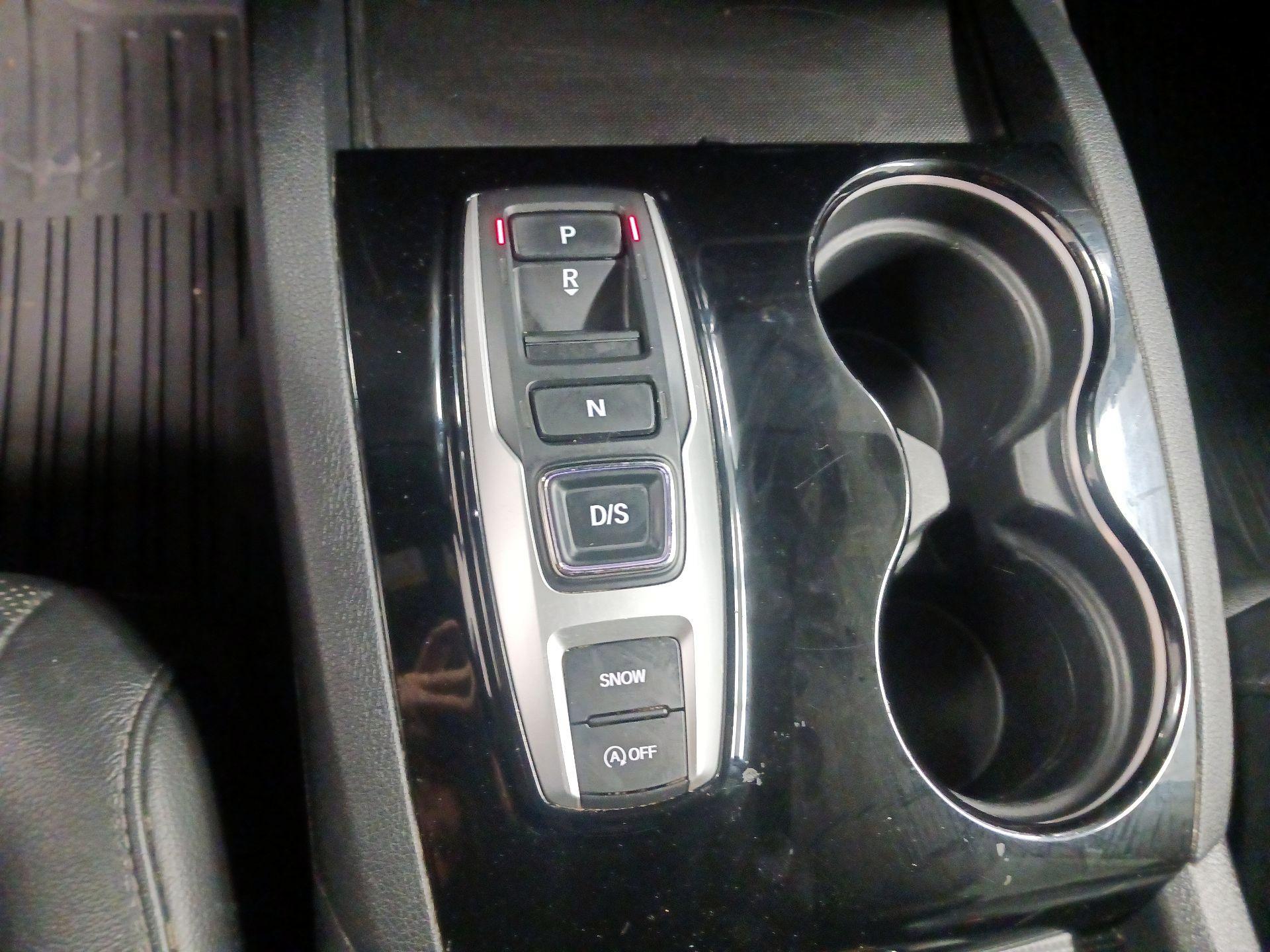 Thumbnail: 2019 Honda Passport - 15