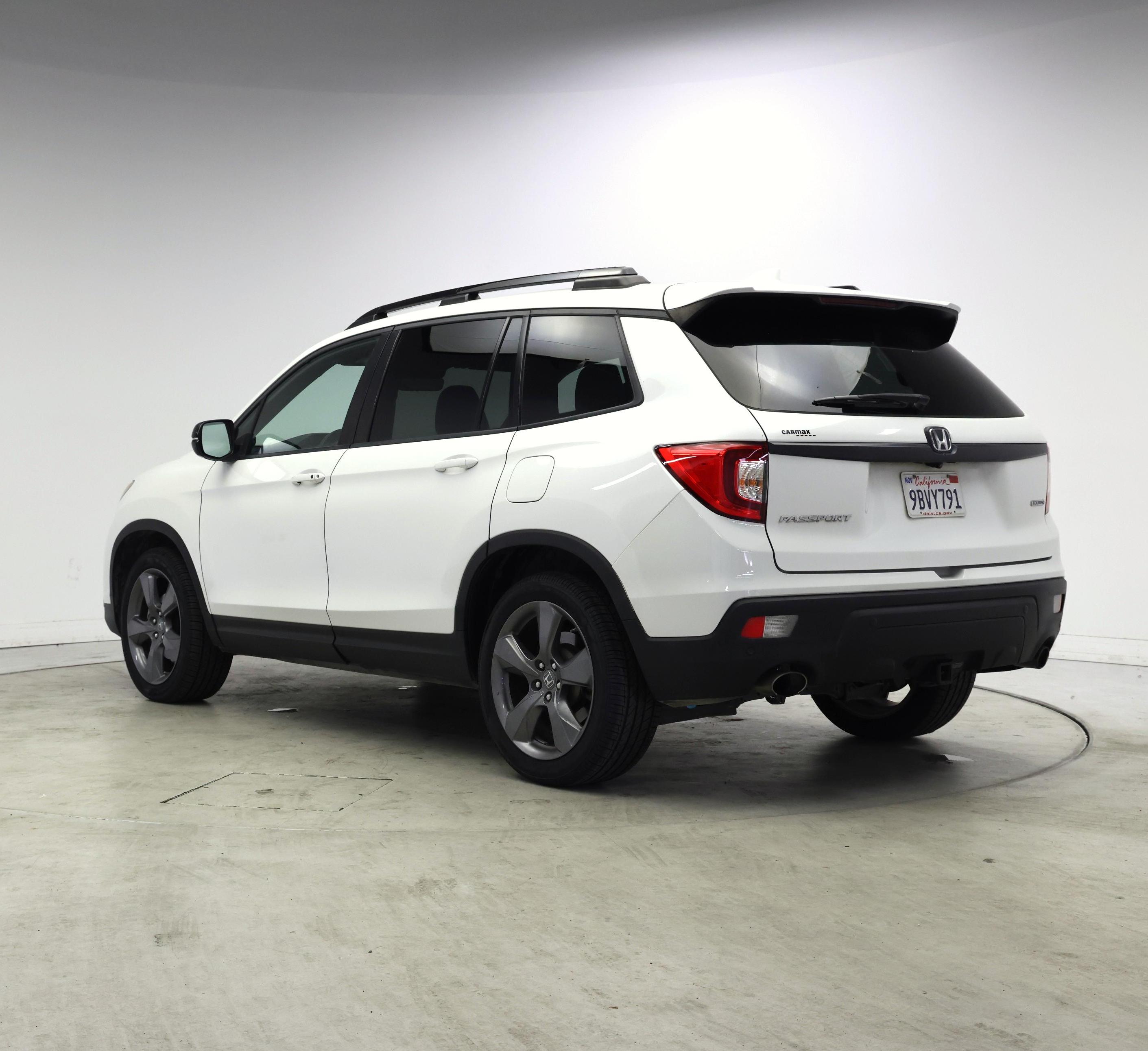 Thumbnail: 2019 Honda Passport - 2