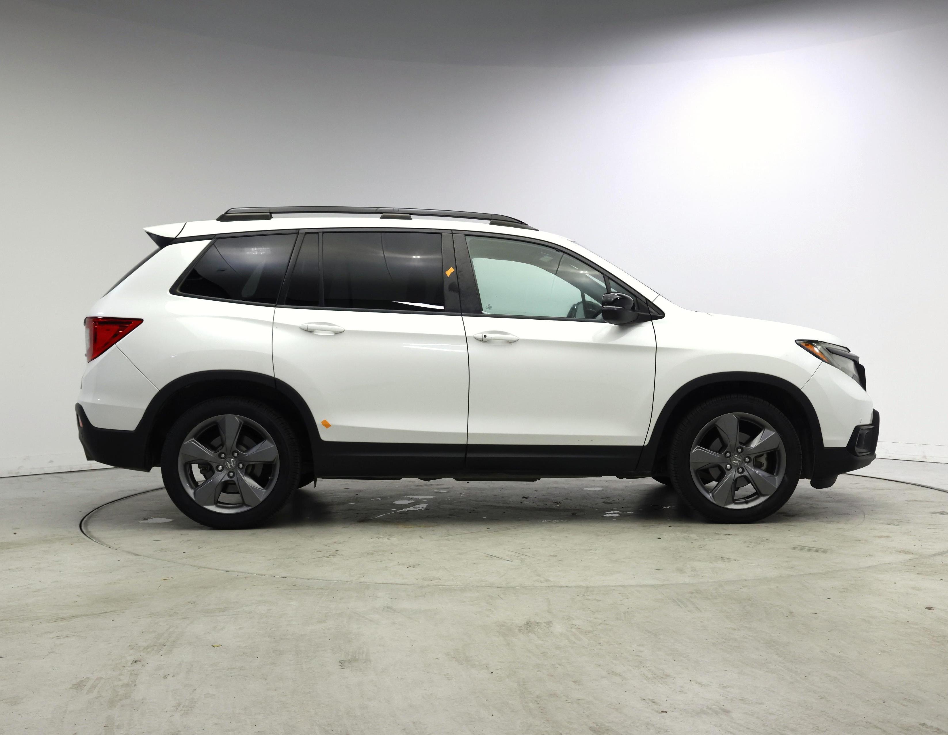 Thumbnail: 2019 Honda Passport - 7