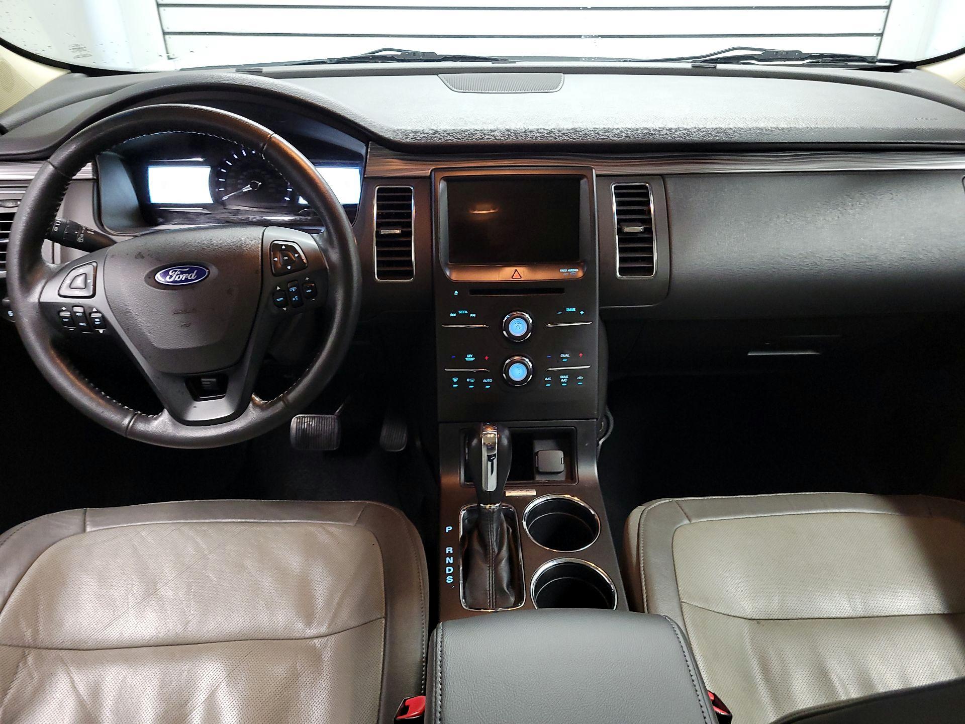 Thumbnail: 2016 Ford Flex - 8