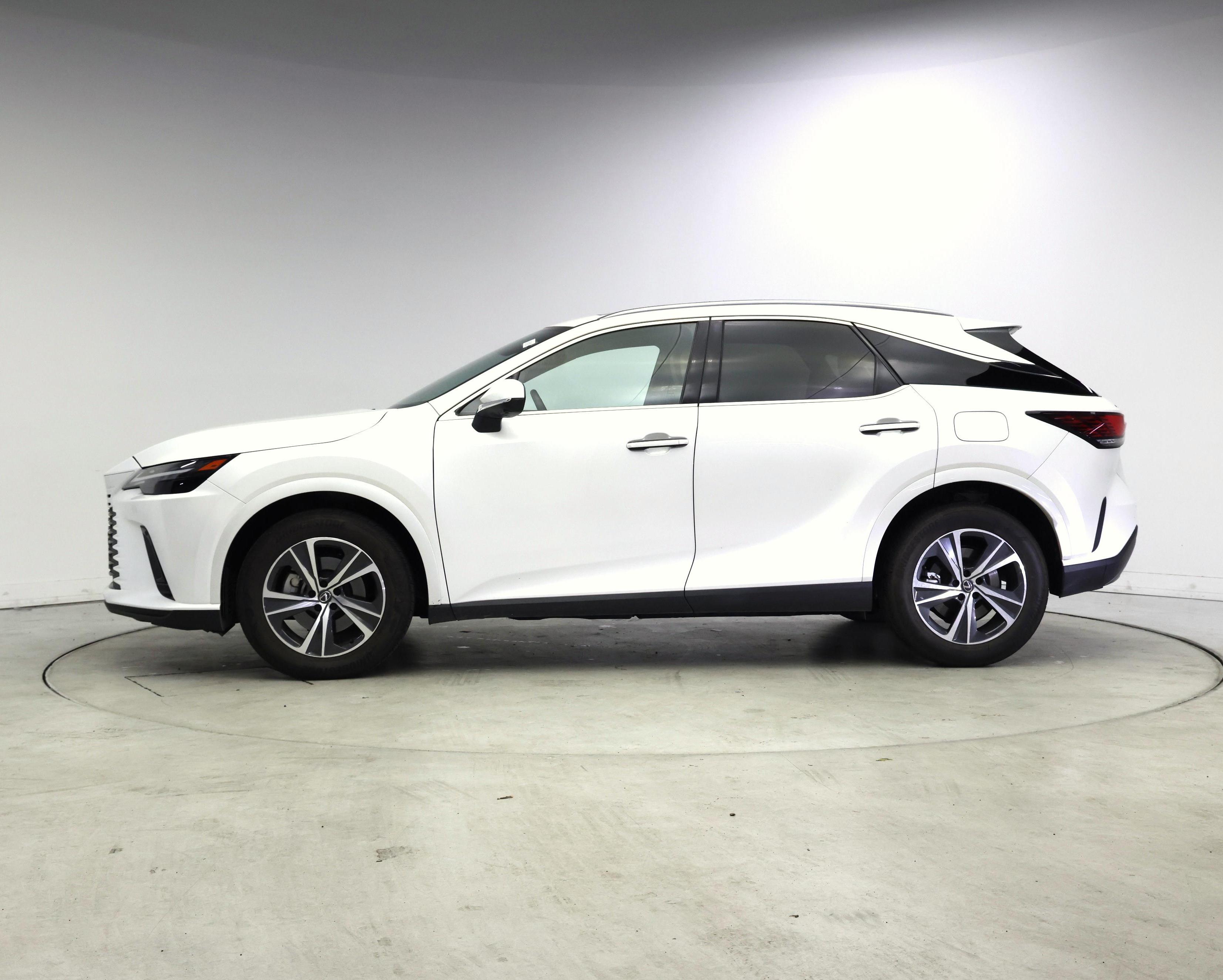 Thumbnail: 2024 Lexus RX - 3