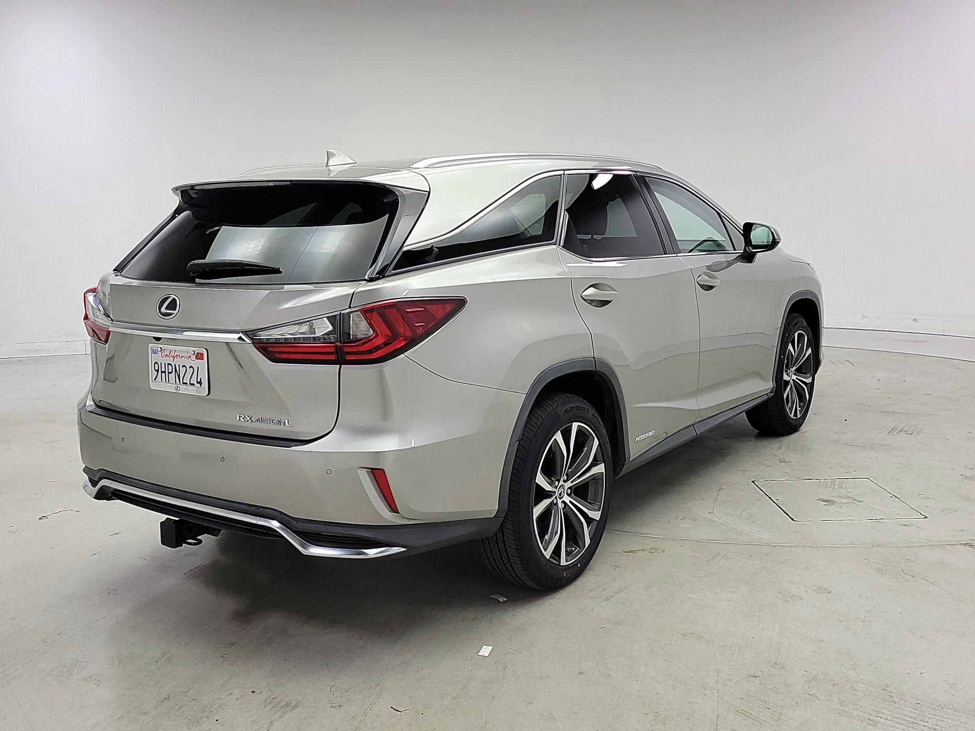 Thumbnail: 2018 Lexus RX - 5