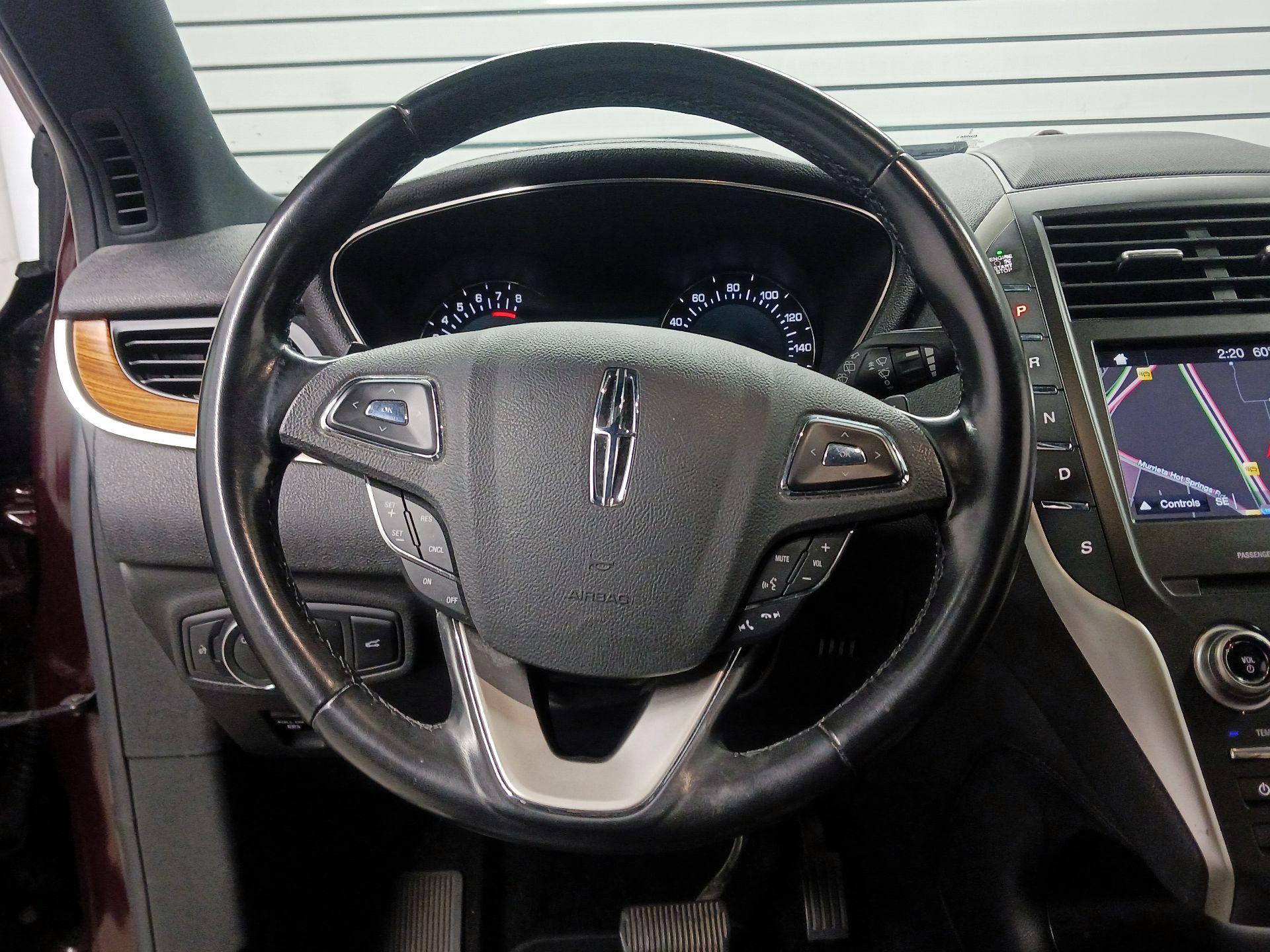 Thumbnail: 2019 Lincoln MKC - 10