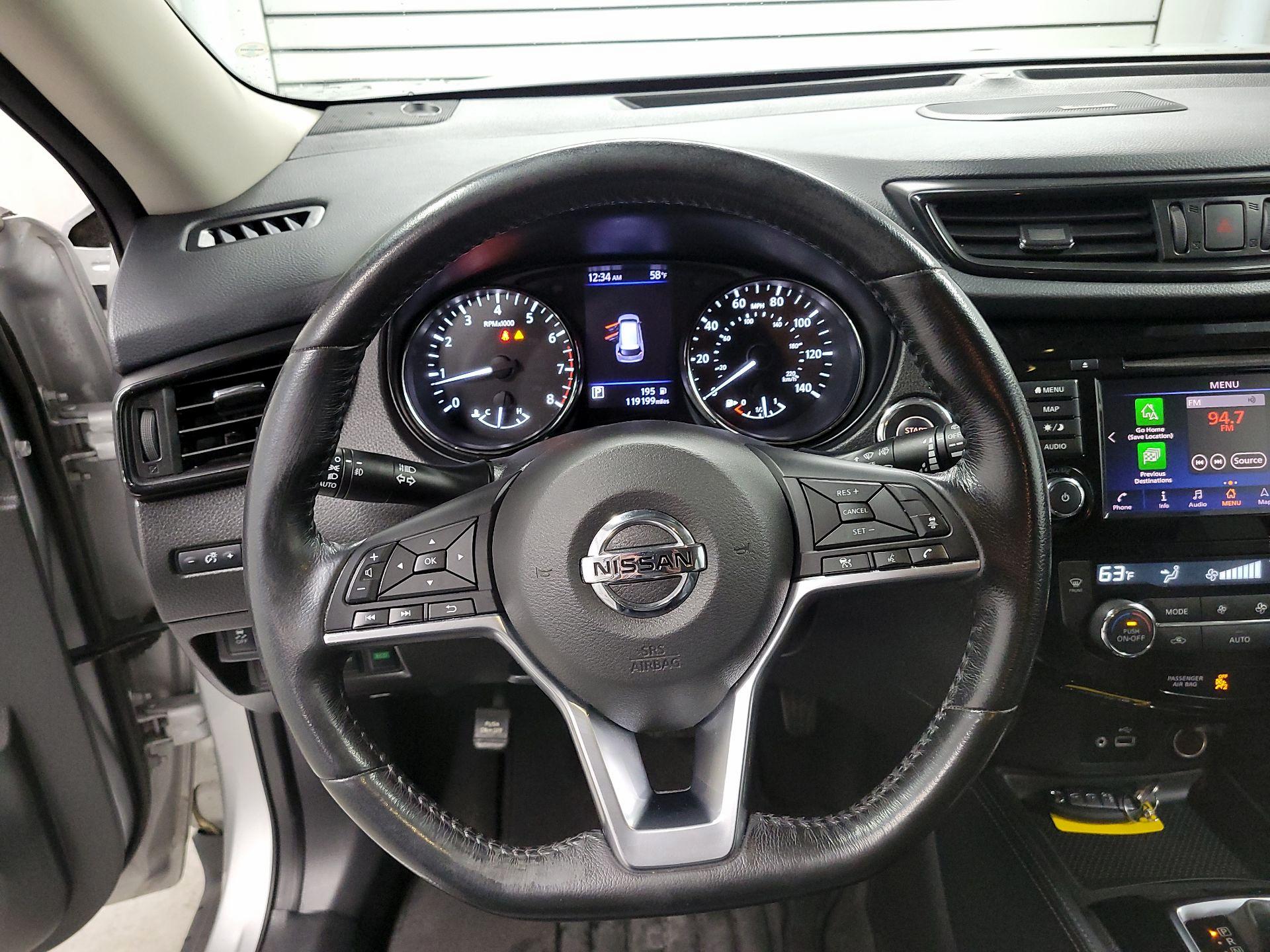 Thumbnail: 2018 Nissan Rogue - 10