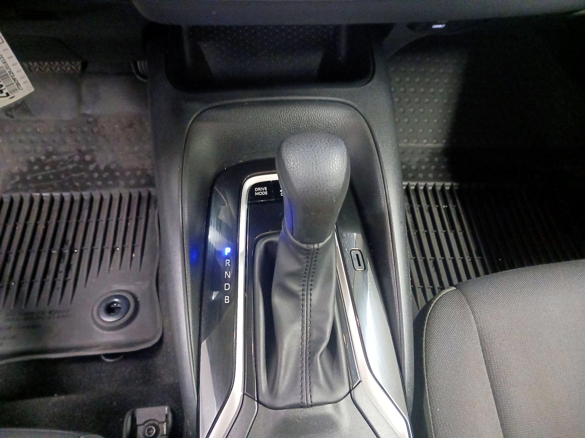 Thumbnail: 2024 Toyota Corolla - 16