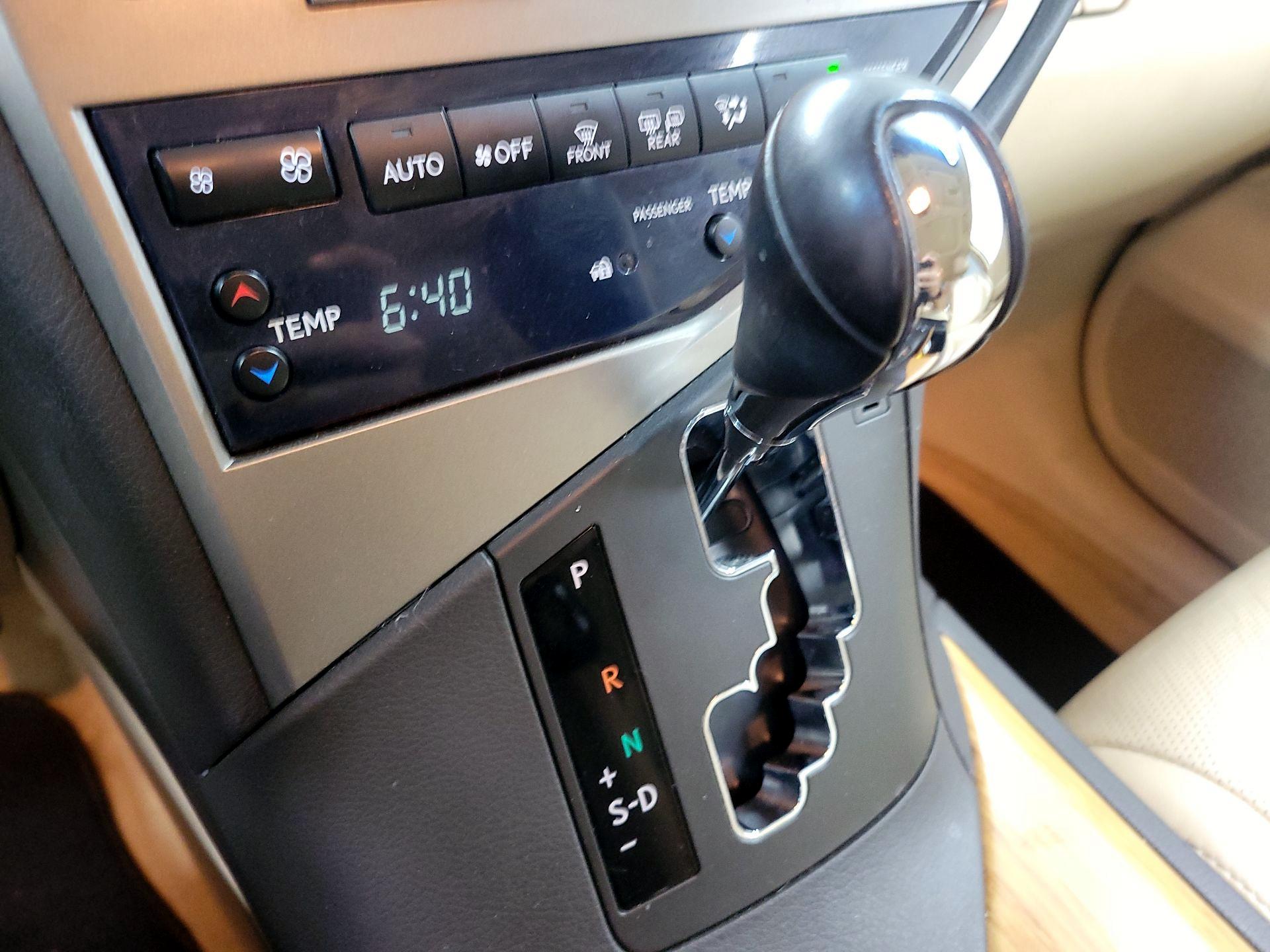 Thumbnail: 2014 Lexus RX - 17