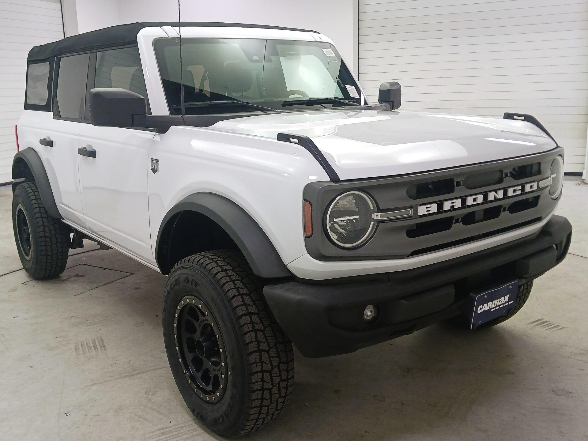 Thumbnail: 2023 Ford Bronco - 1