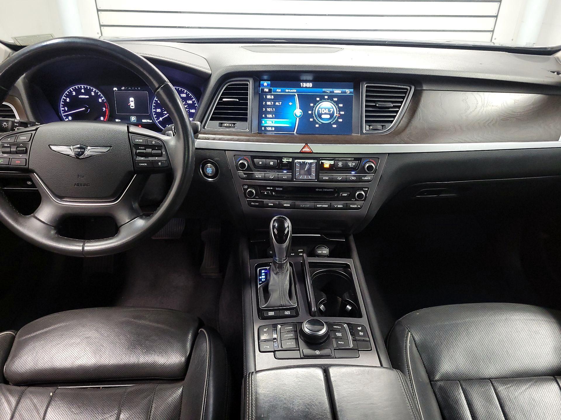 Thumbnail: 2017 Genesis G80 - 9