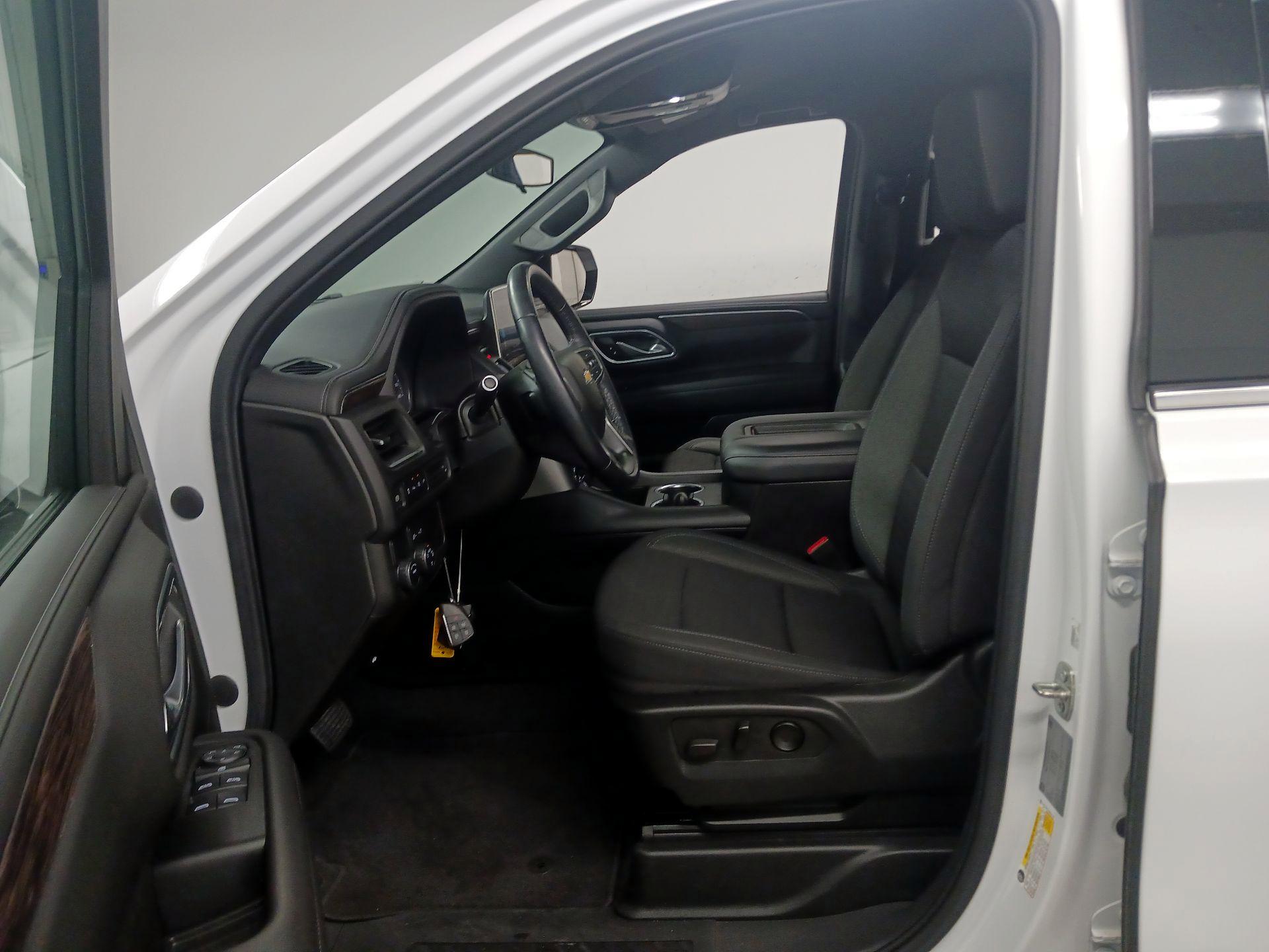 Thumbnail: 2021 Chevrolet Tahoe - 11