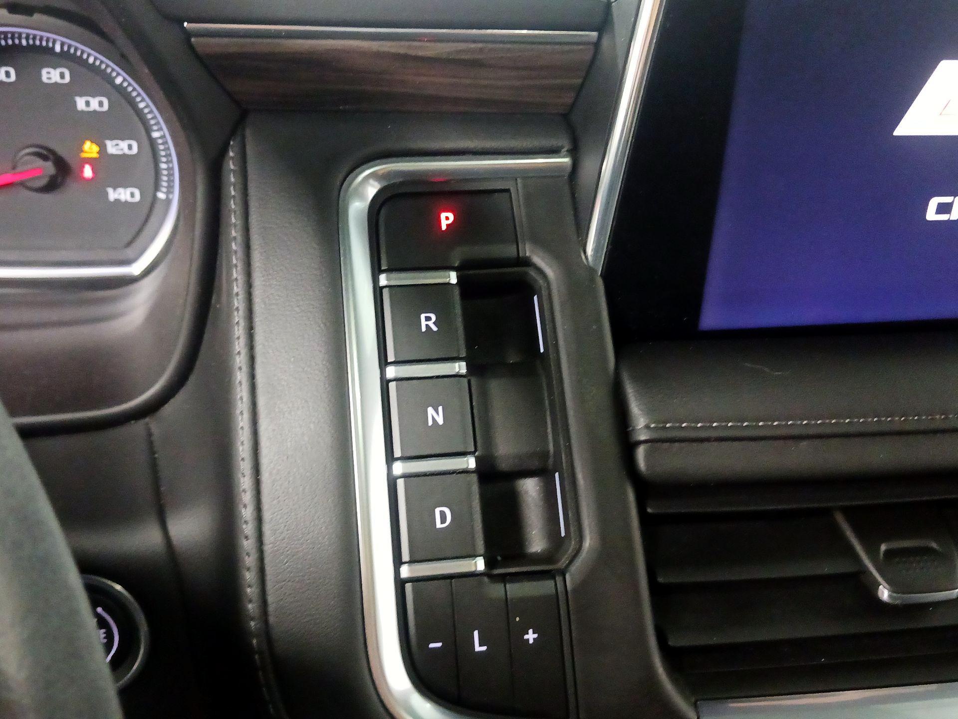 Thumbnail: 2021 Chevrolet Tahoe - 16