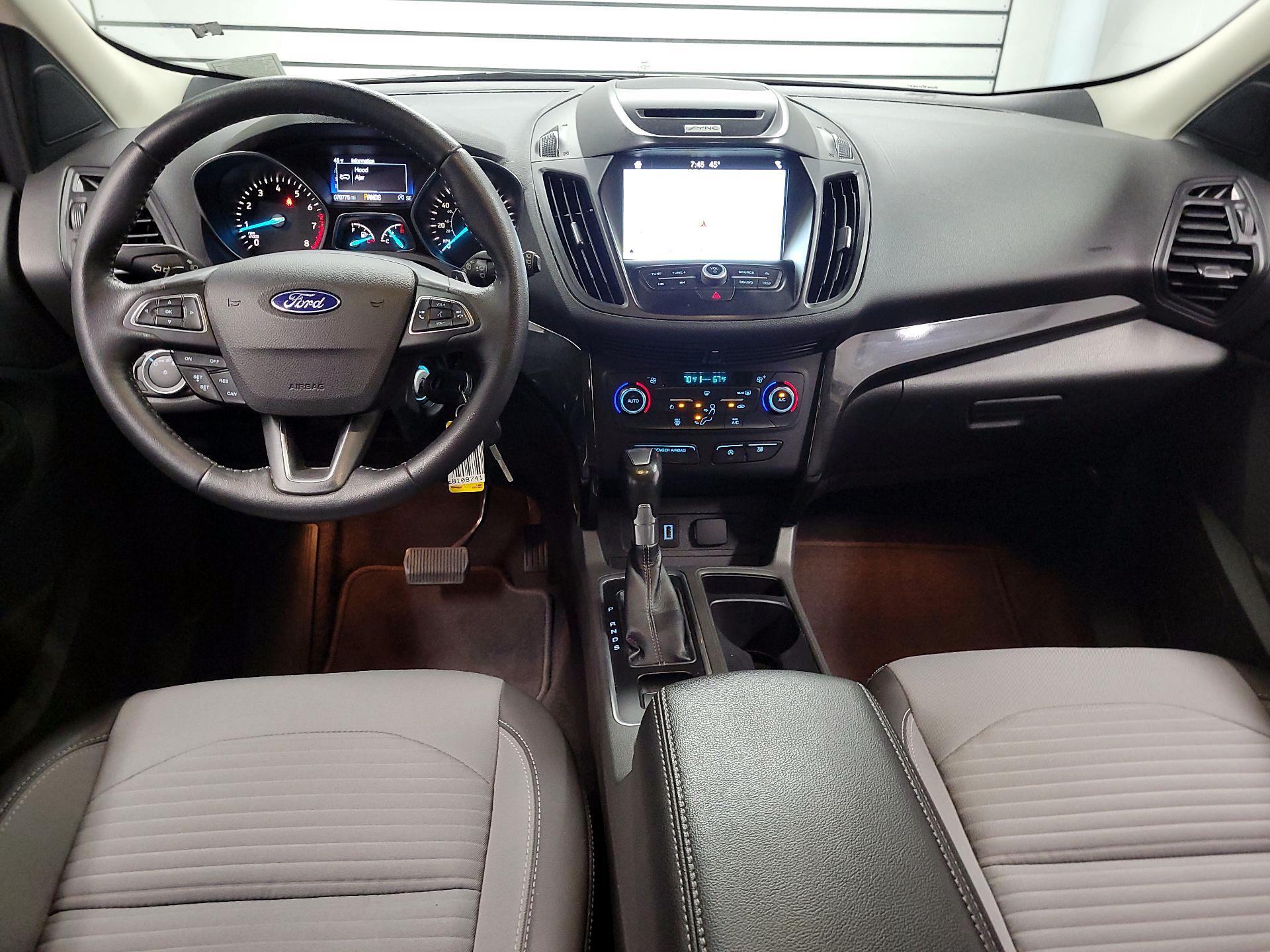 Thumbnail: 2017 Ford Escape - 9