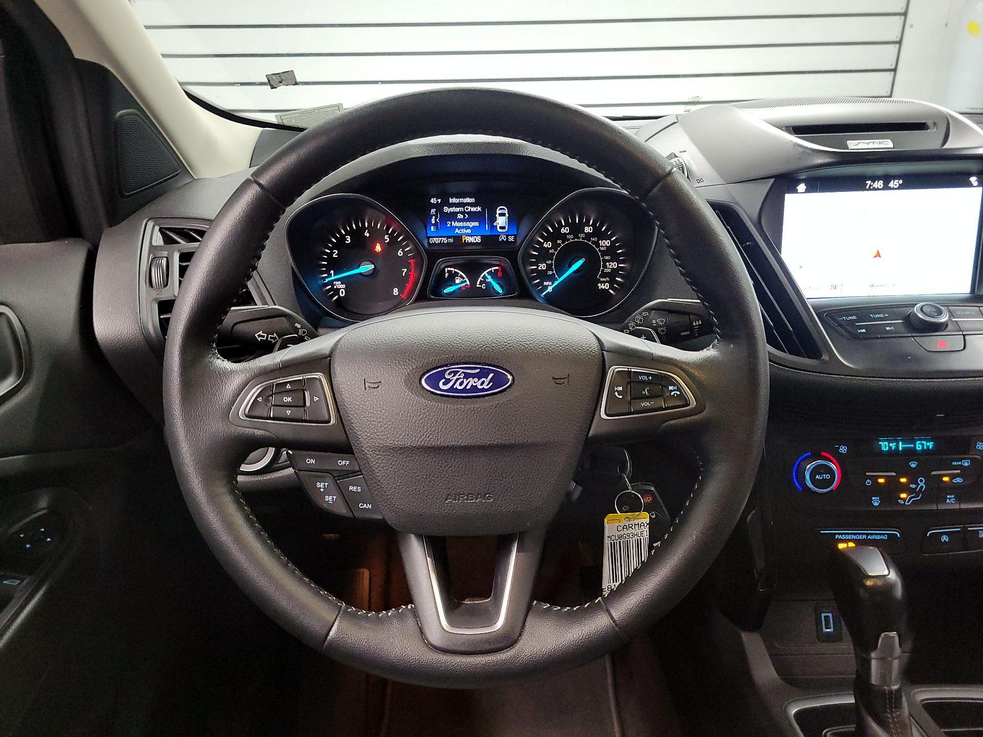 Thumbnail: 2017 Ford Escape - 10