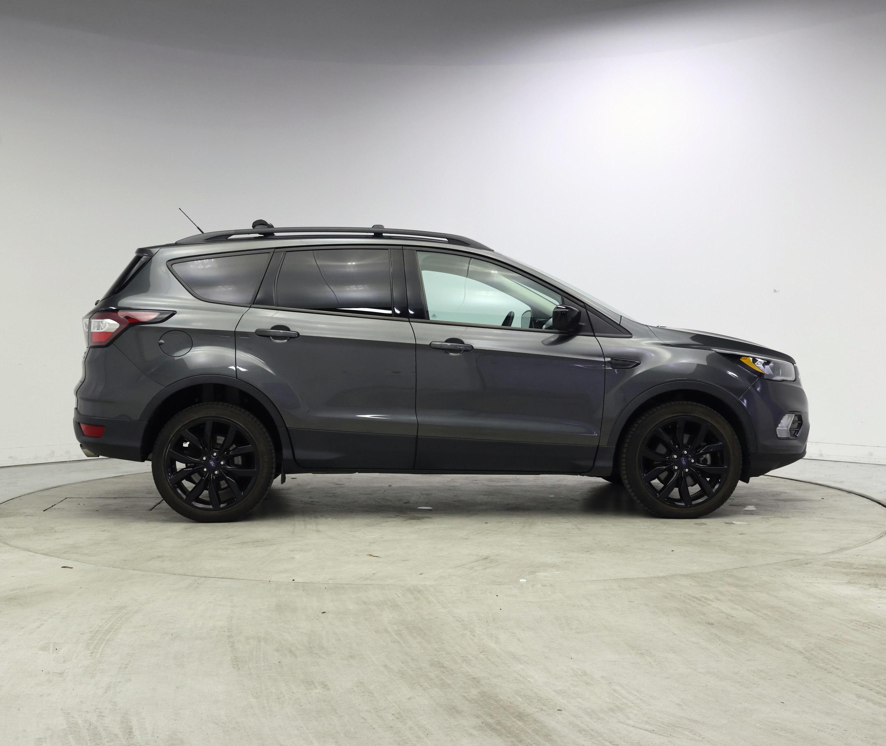 Thumbnail: 2017 Ford Escape - 7