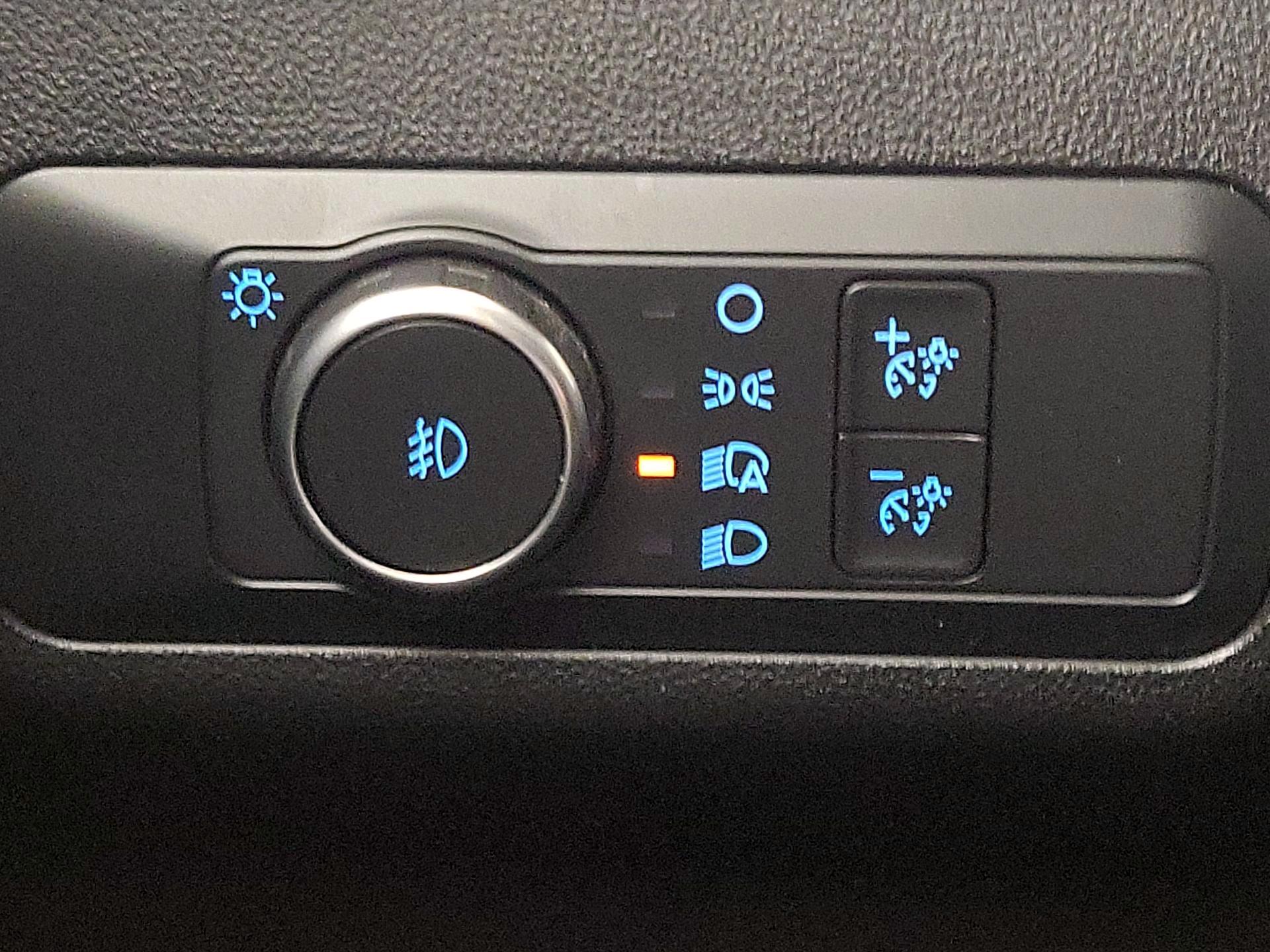 Thumbnail: 2022 Ford Bronco Sport - 13