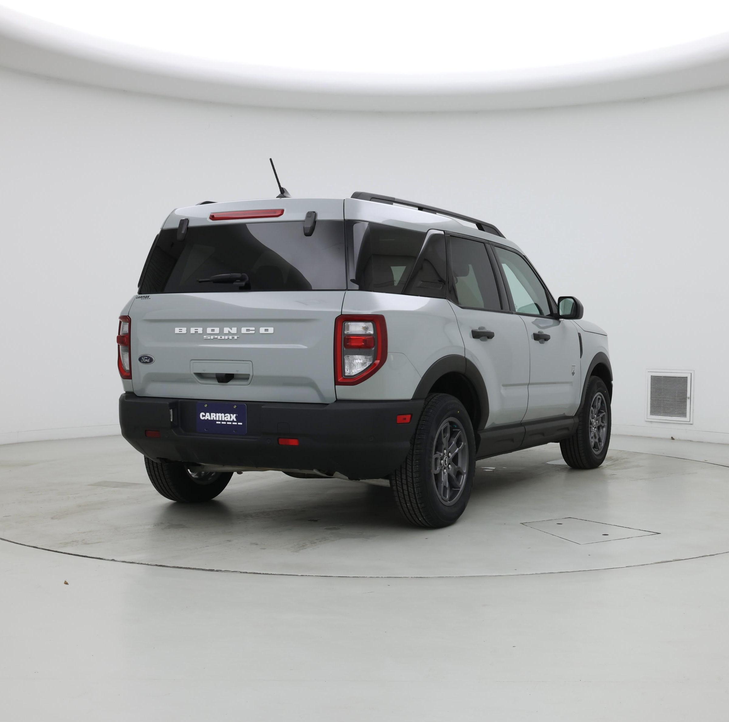 Thumbnail: 2022 Ford Bronco Sport - 8