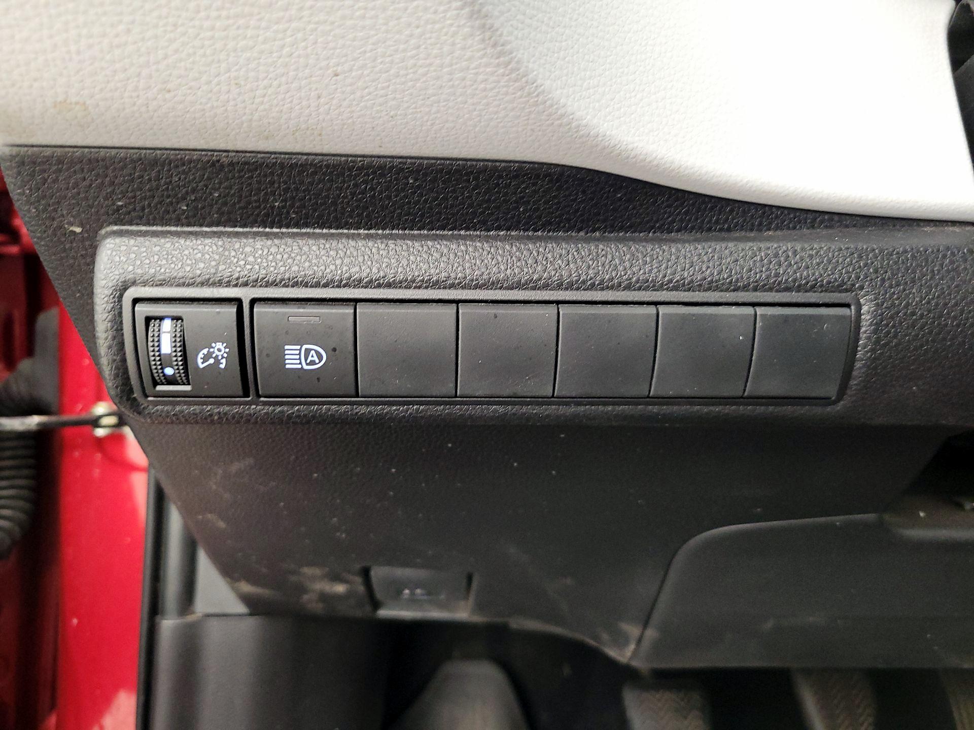 Thumbnail: 2022 Toyota Corolla - 13