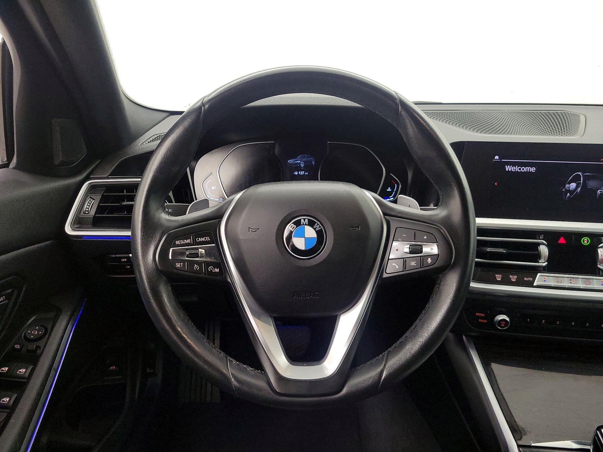 Thumbnail: 2021 BMW 3 Series - 10