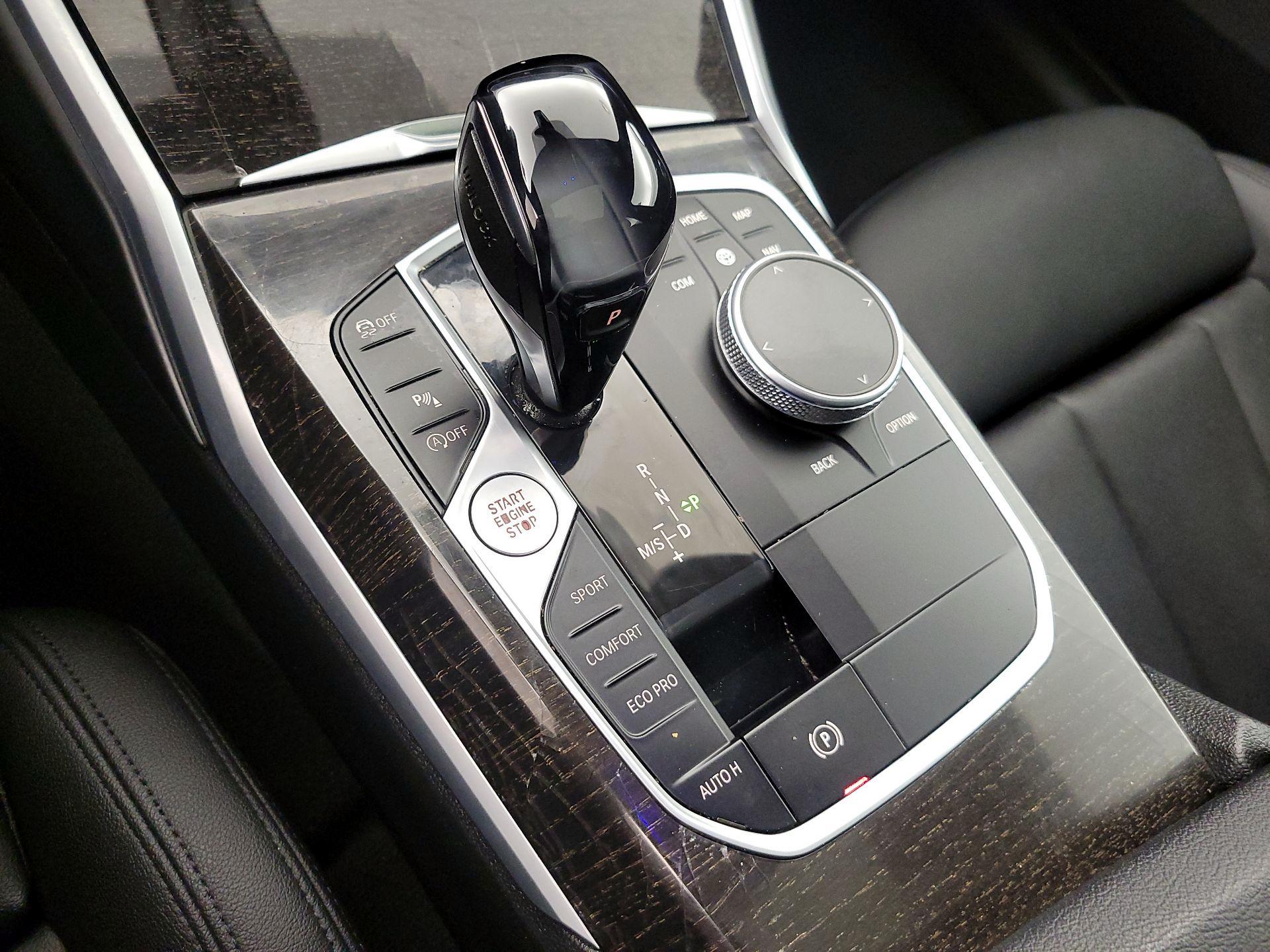 Thumbnail: 2021 BMW 3 Series - 18