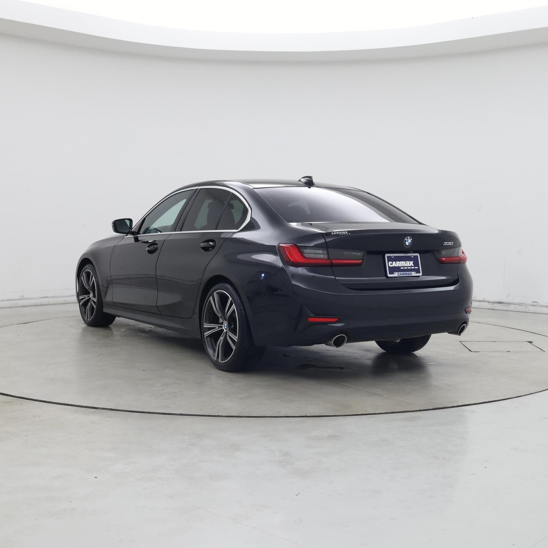 Thumbnail: 2021 BMW 3 Series - 2