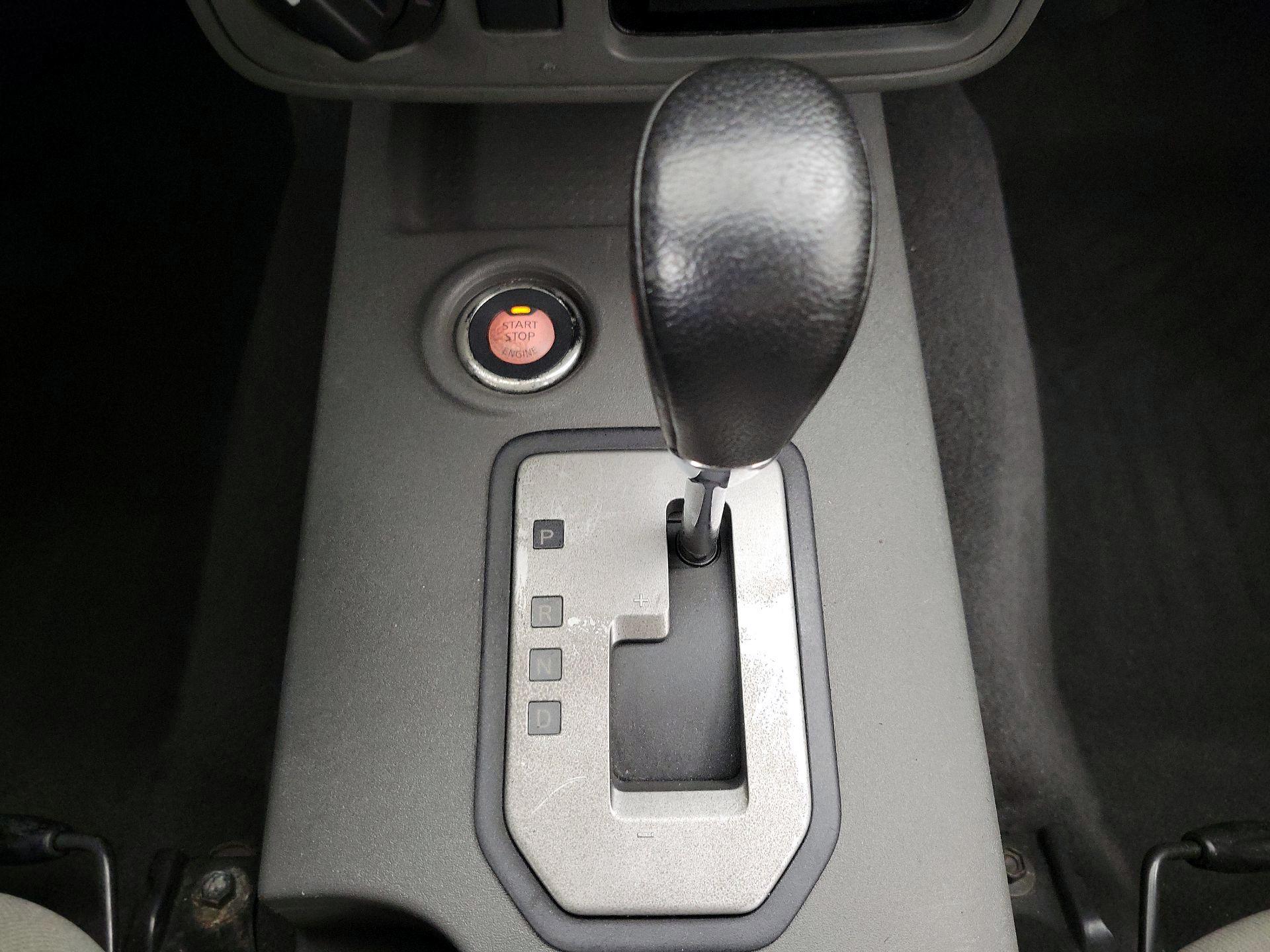 Thumbnail: 2021 Nissan Frontier - 17