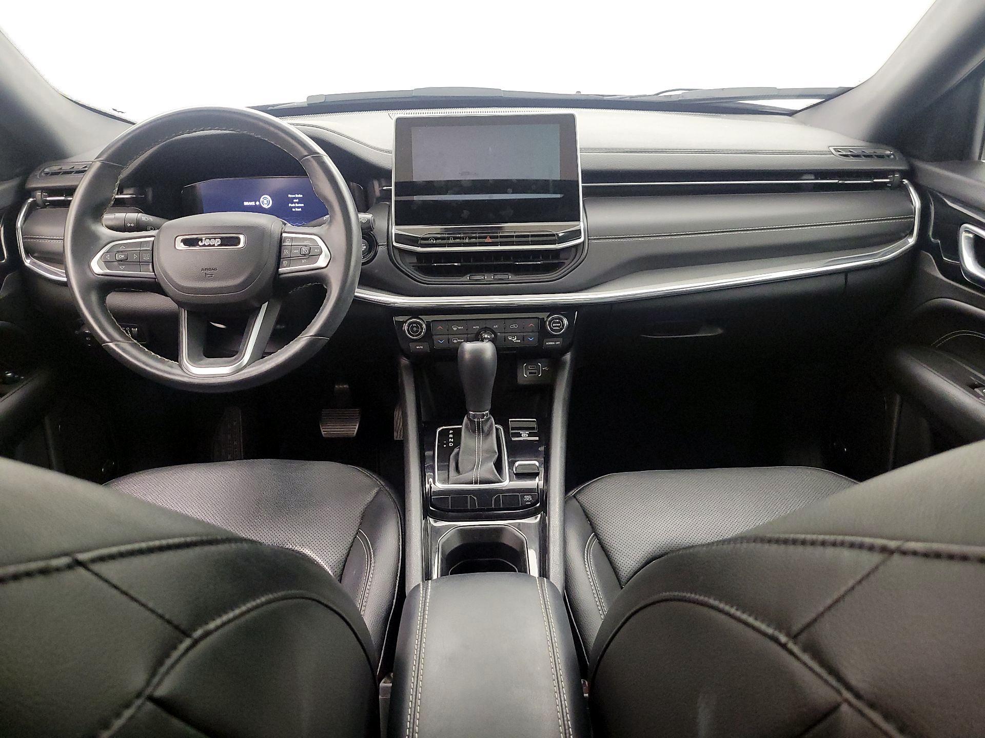 Thumbnail: 2022 Jeep Compass - 9