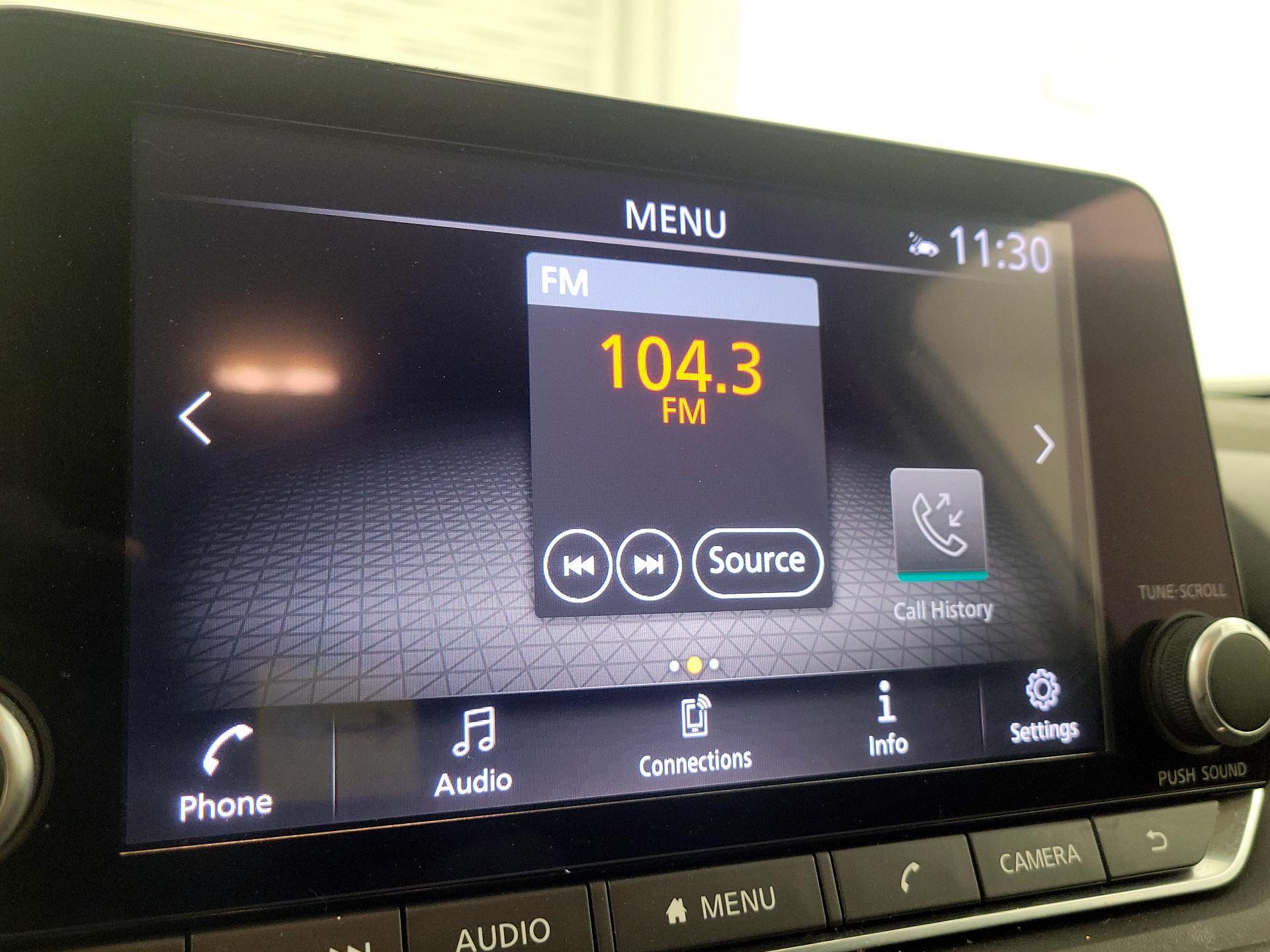 Thumbnail: 2022 Nissan Rogue - 15