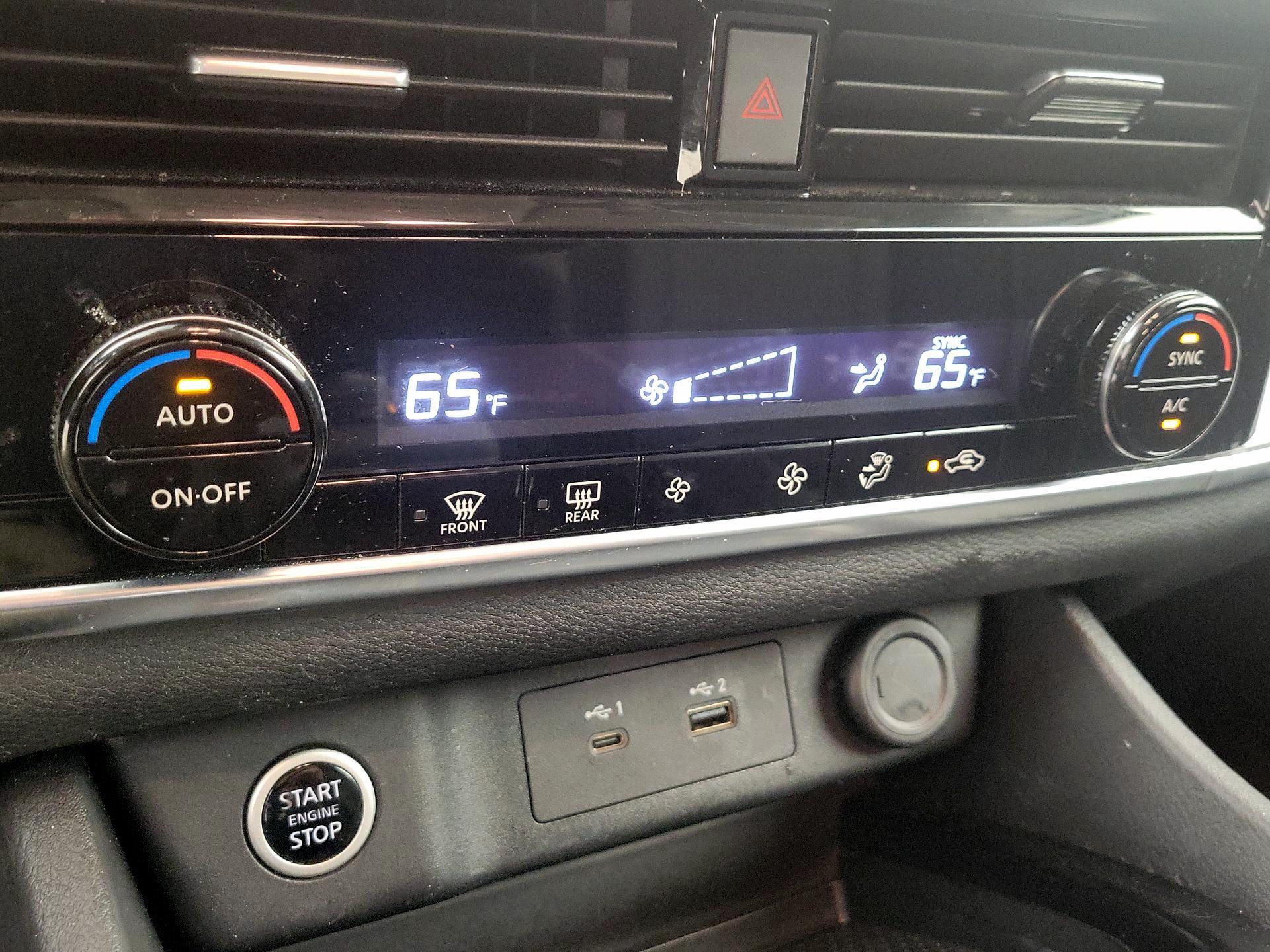 Thumbnail: 2022 Nissan Rogue - 16