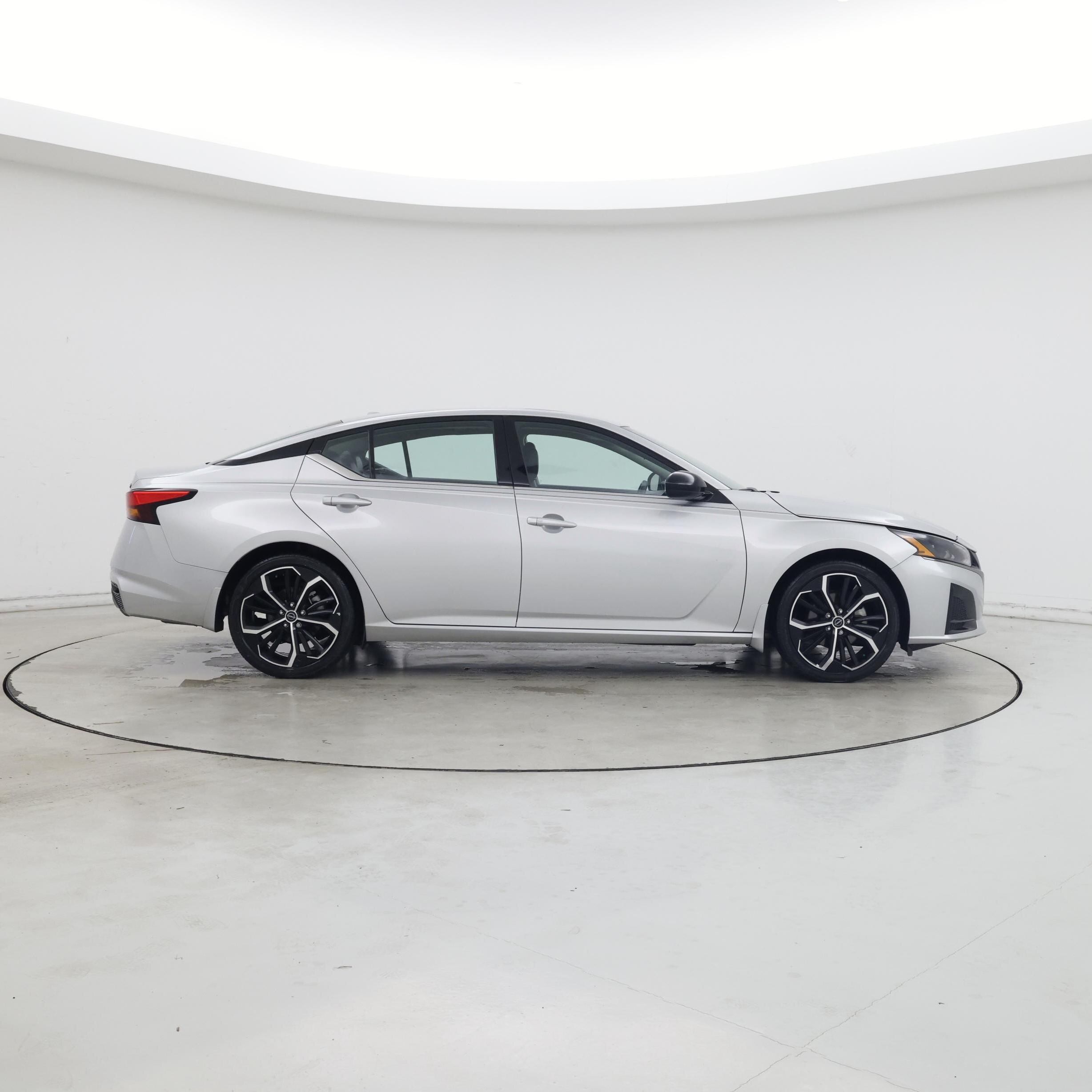 Thumbnail: 2023 Nissan Altima - 7