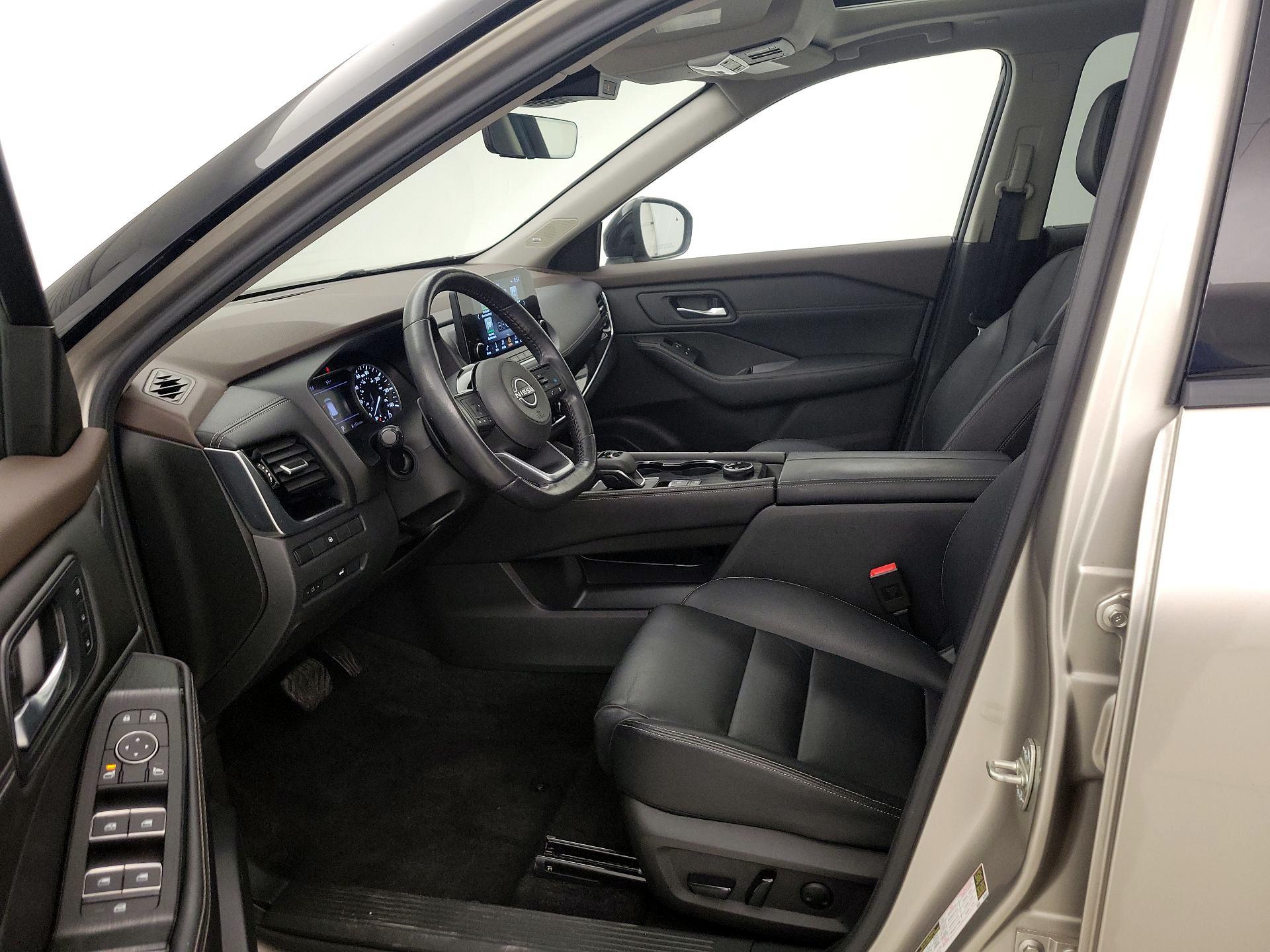 Thumbnail: 2022 Nissan Rogue - 11