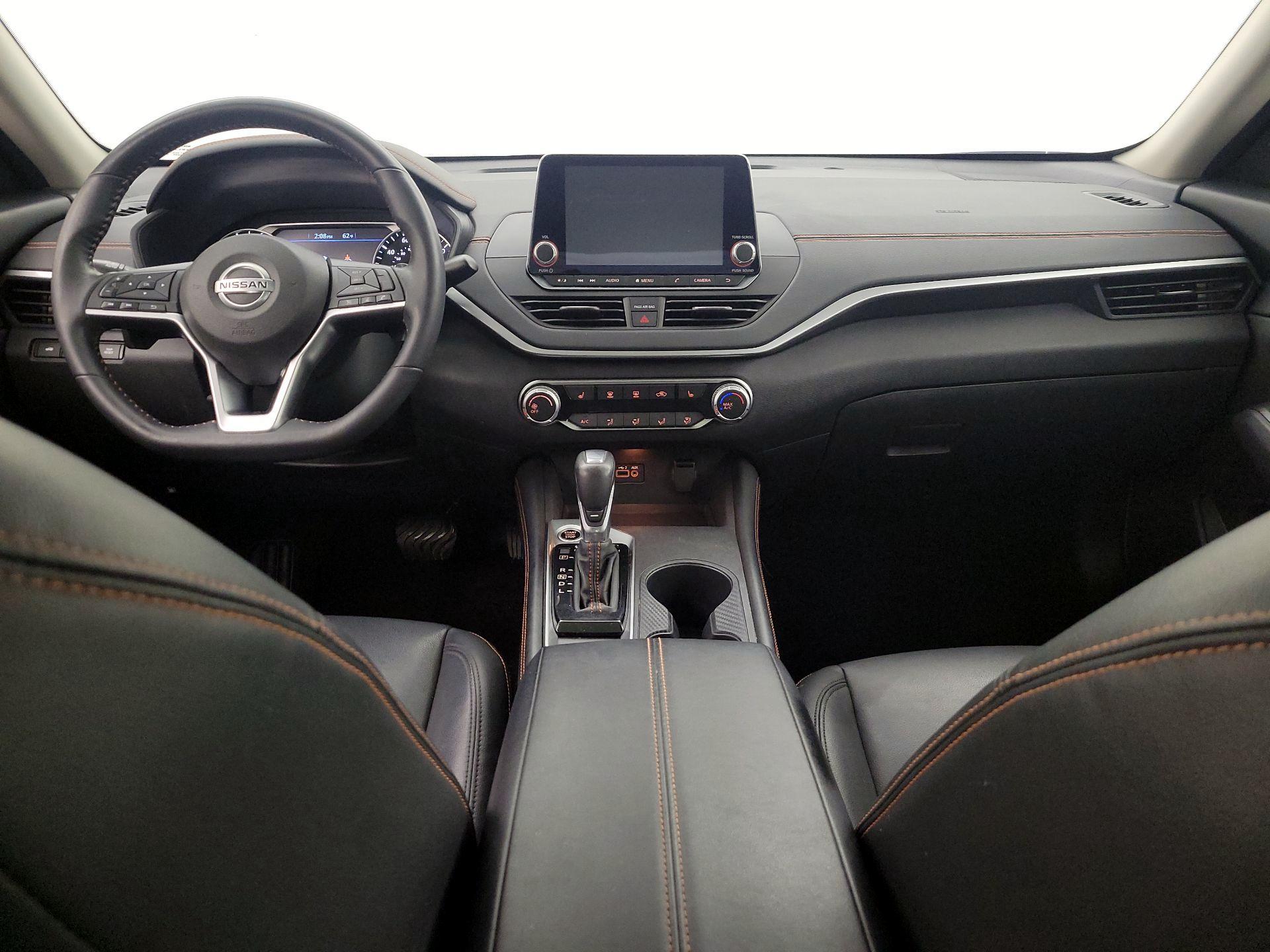 Thumbnail: 2022 Nissan Altima - 9