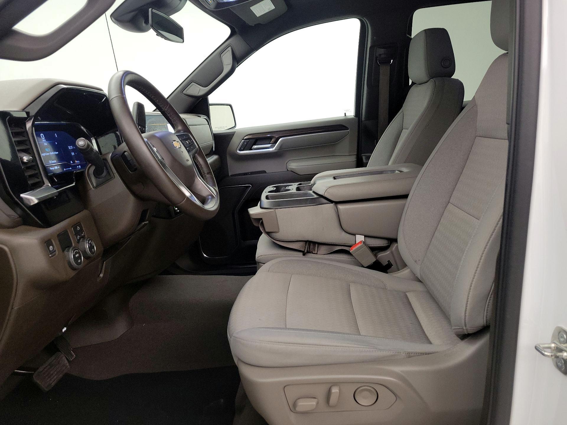 Thumbnail: 2023 Chevrolet Silverado 1500 - 11