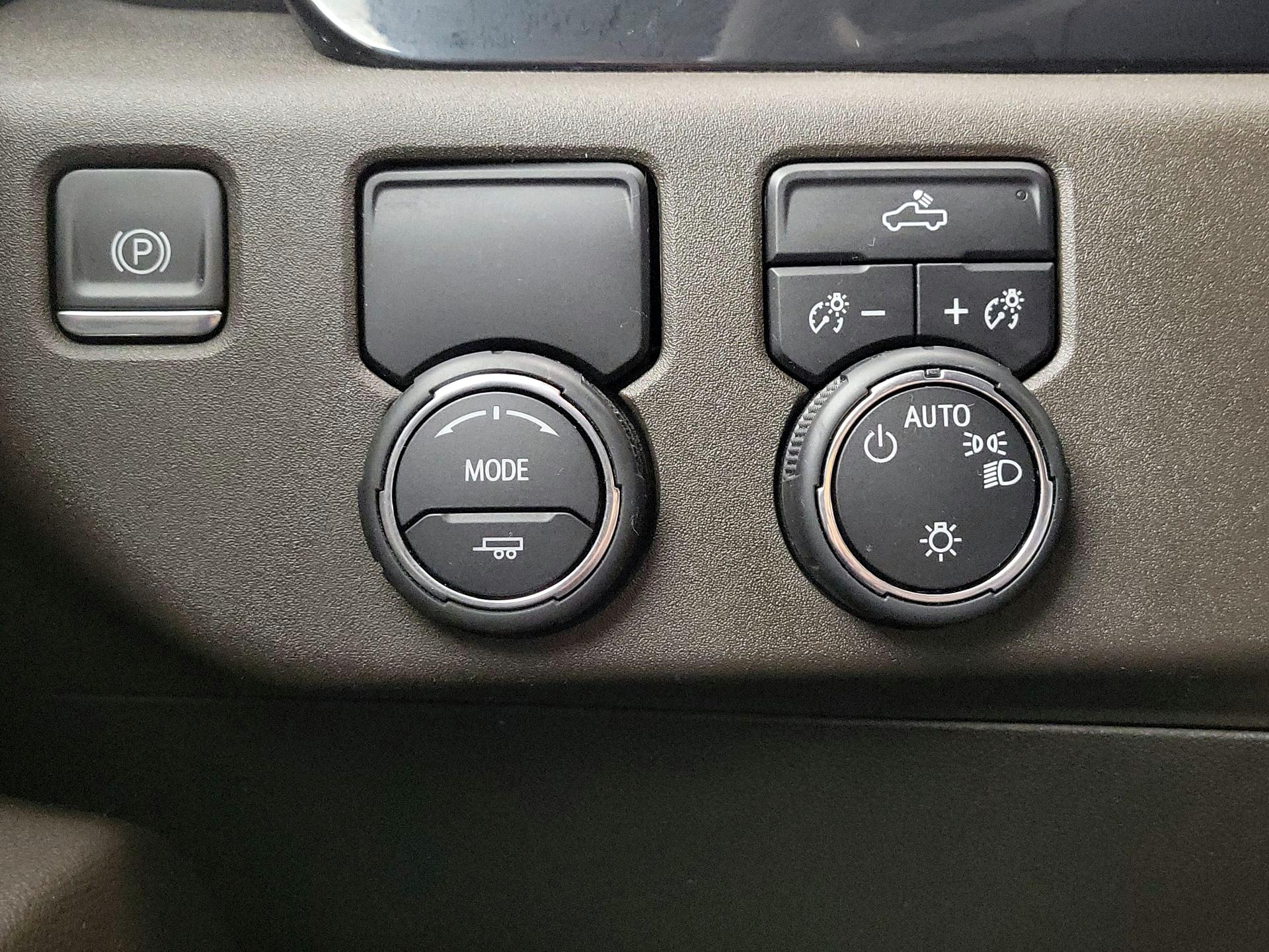 Thumbnail: 2023 Chevrolet Silverado 1500 - 13