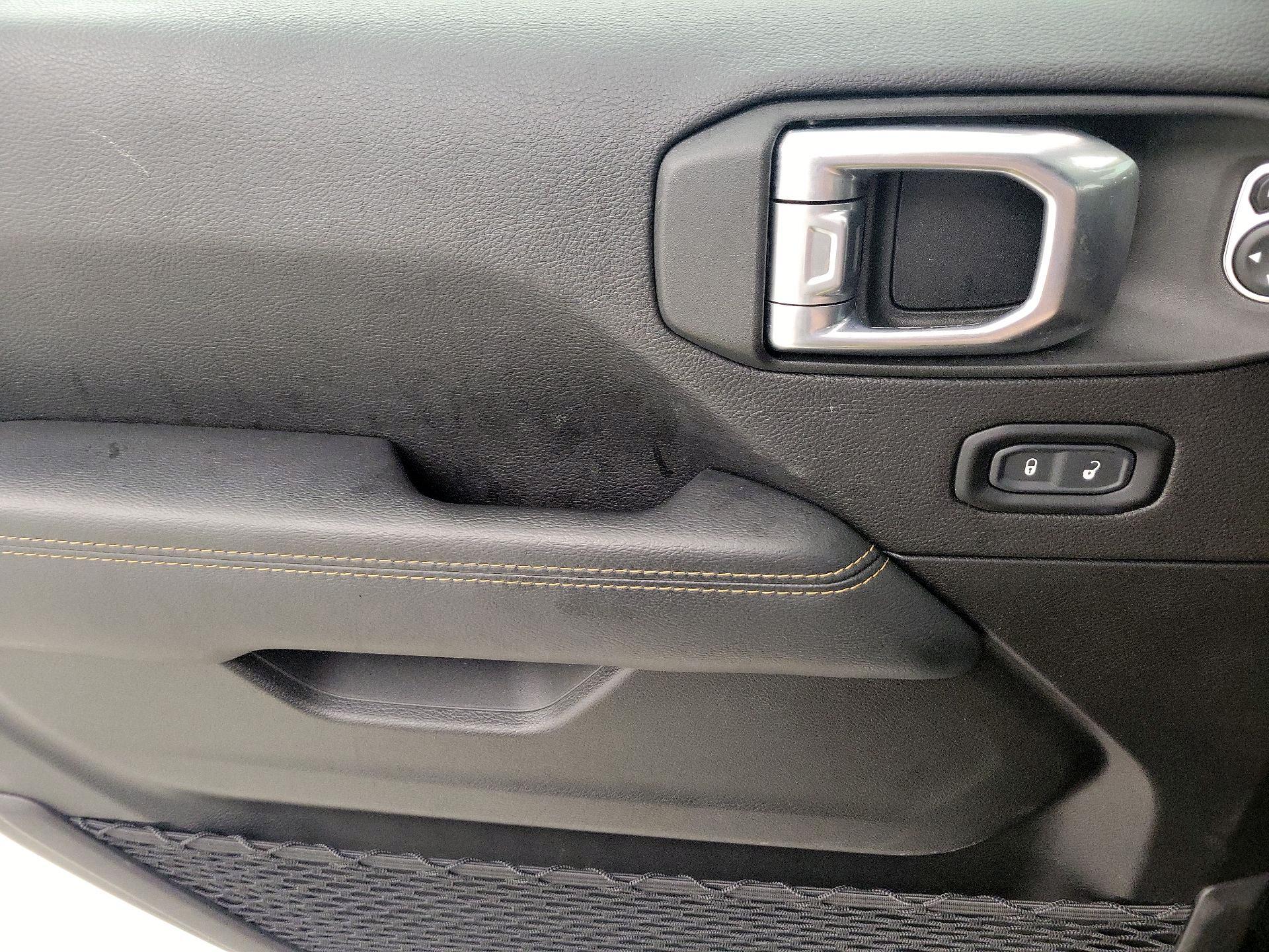 Thumbnail: 2022 Jeep Wrangler - 12