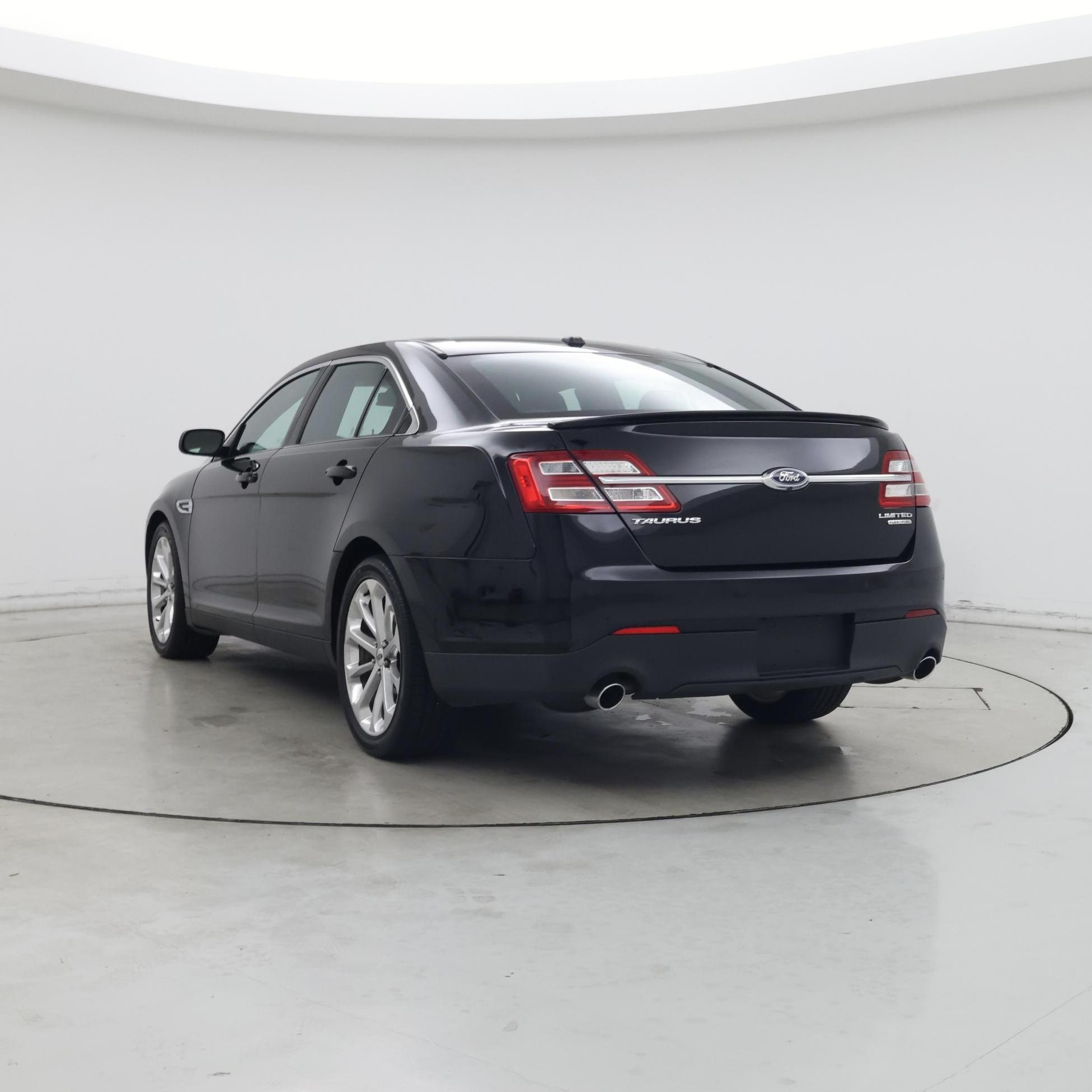 Thumbnail: 2016 Ford Taurus - 2