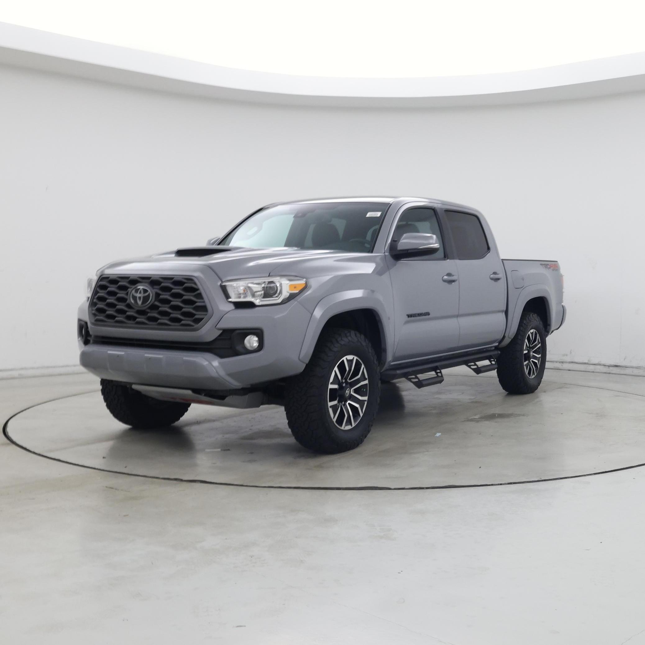Thumbnail: 2021 Toyota Tacoma - 4