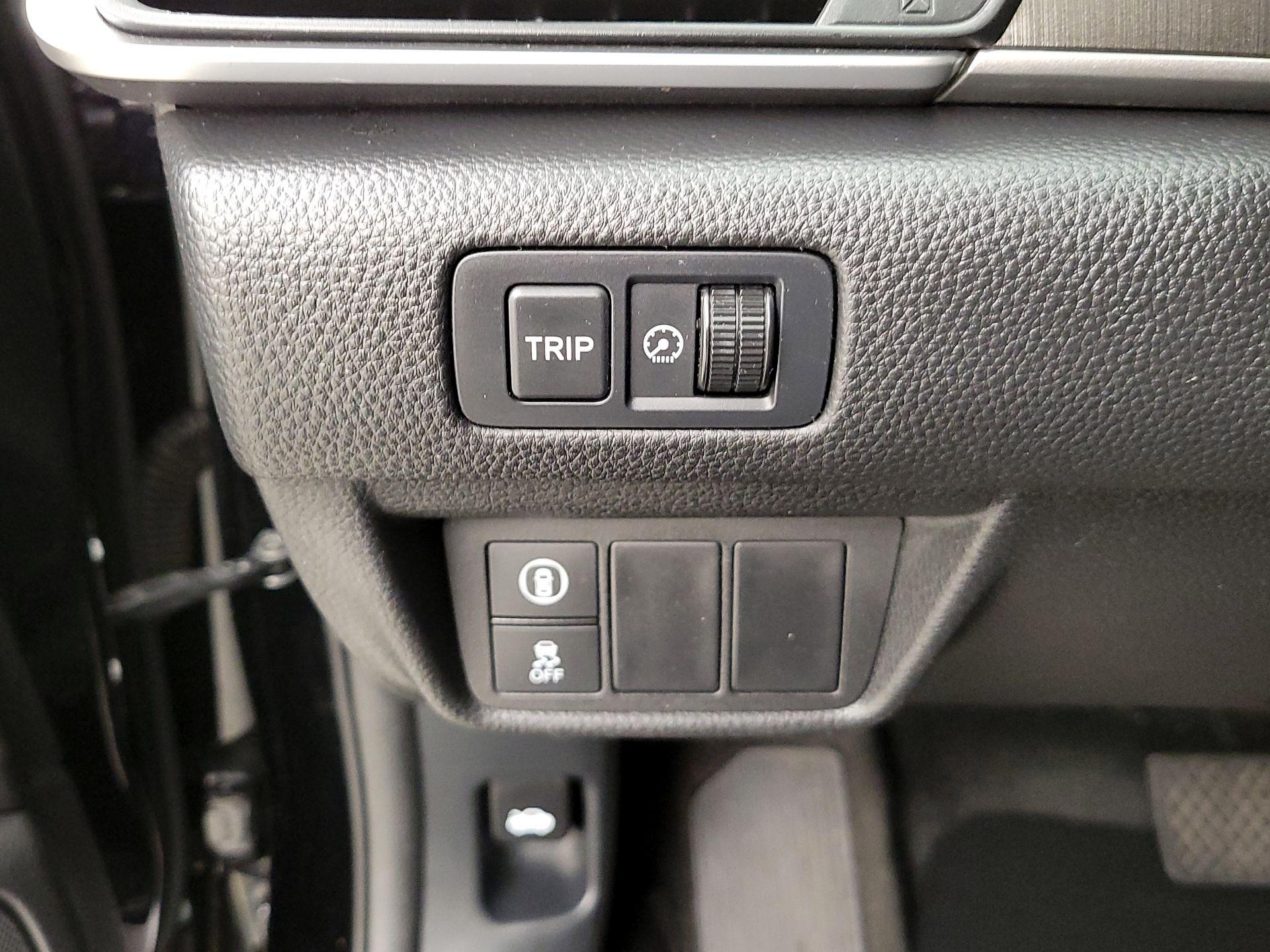 Thumbnail: 2018 Honda Accord - 13