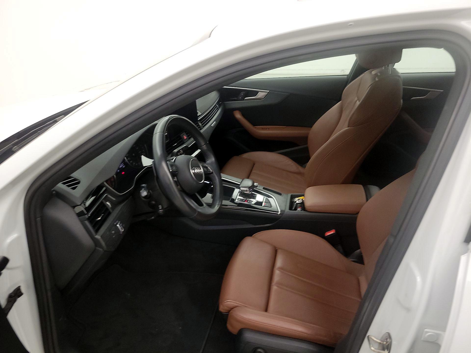Thumbnail: 2020 Audi A4 - 11