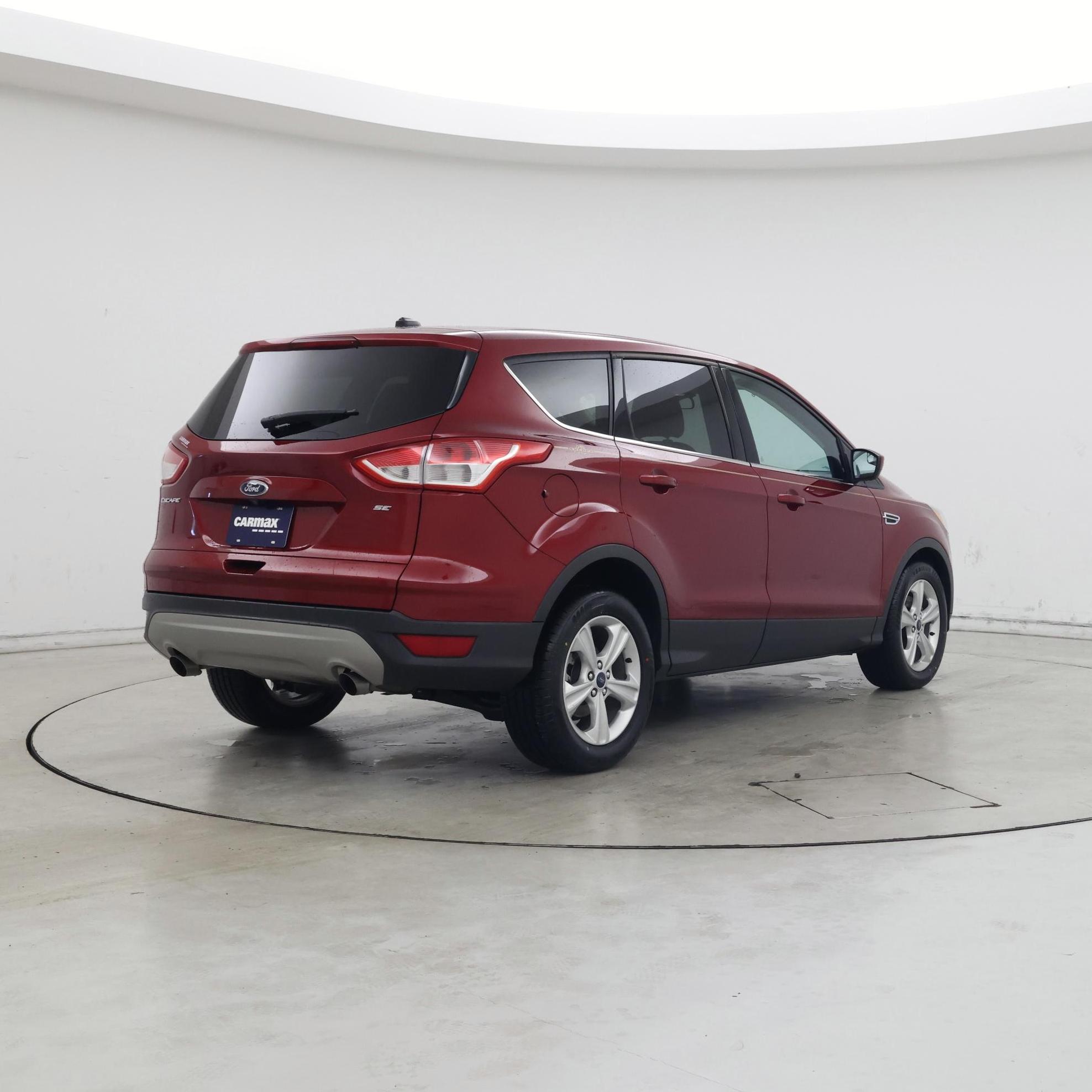 Thumbnail: 2015 Ford Escape - 8