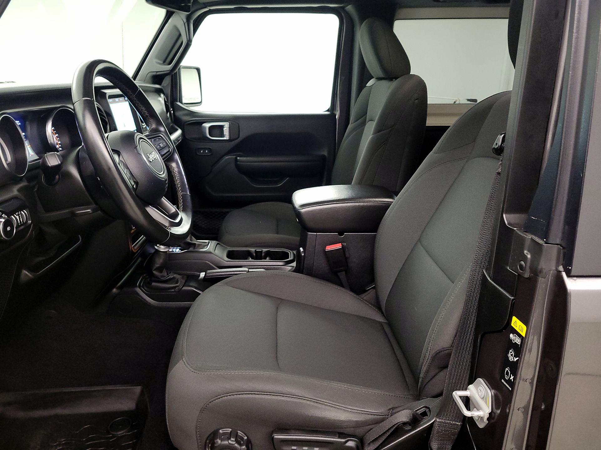 Thumbnail: 2021 Jeep Wrangler - 9