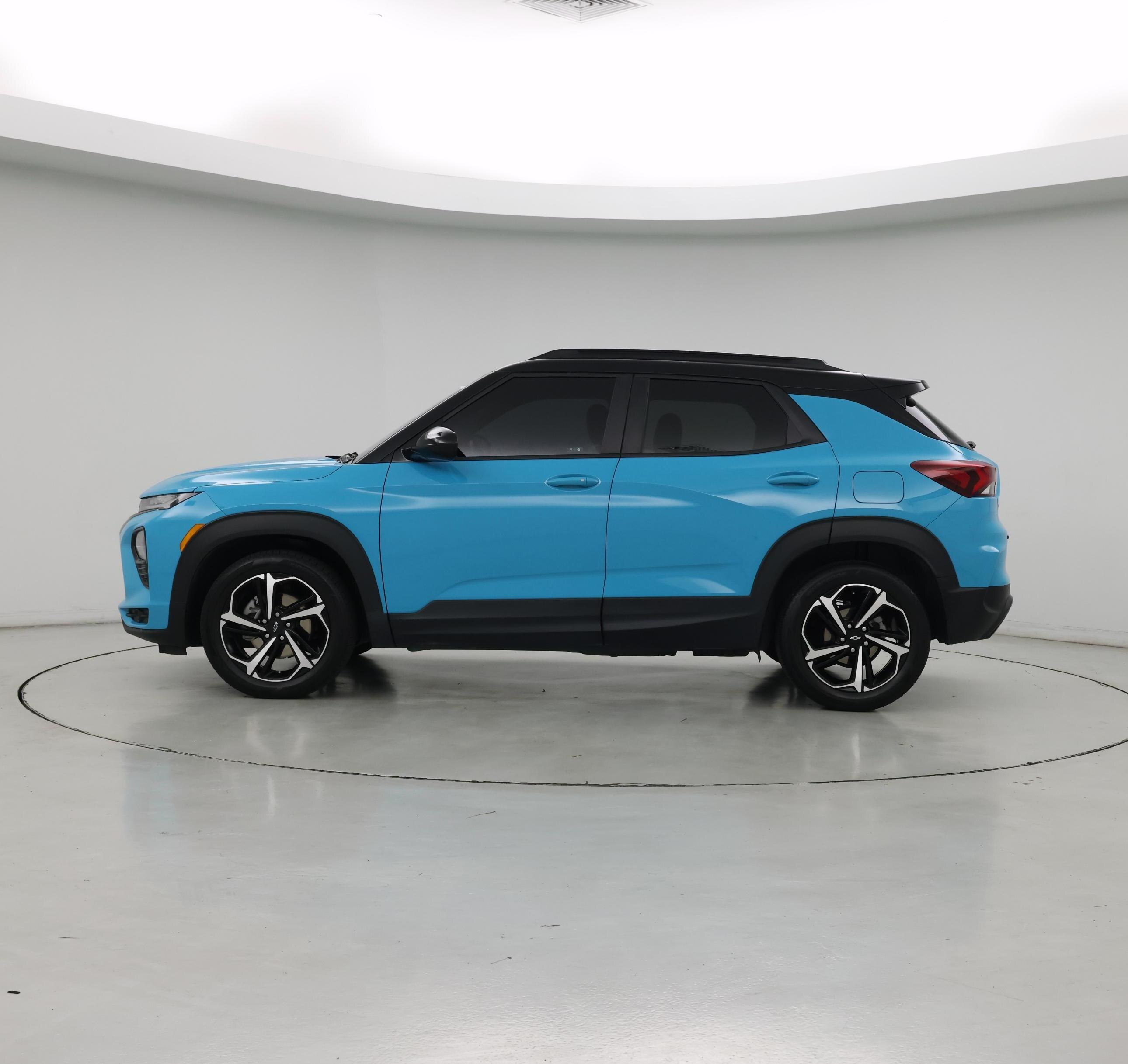 Thumbnail: 2022 Chevrolet TrailBlazer - 3