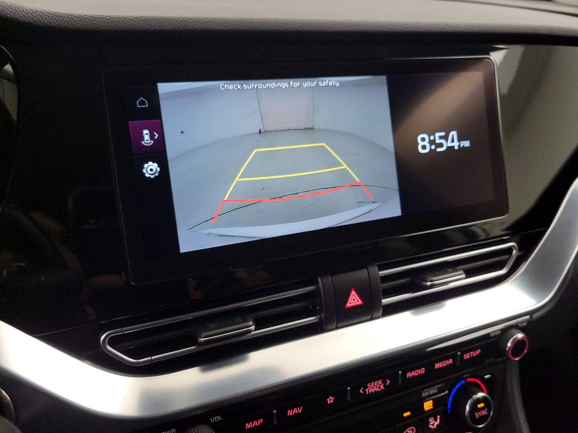 Thumbnail: 2022 Kia Niro - 15