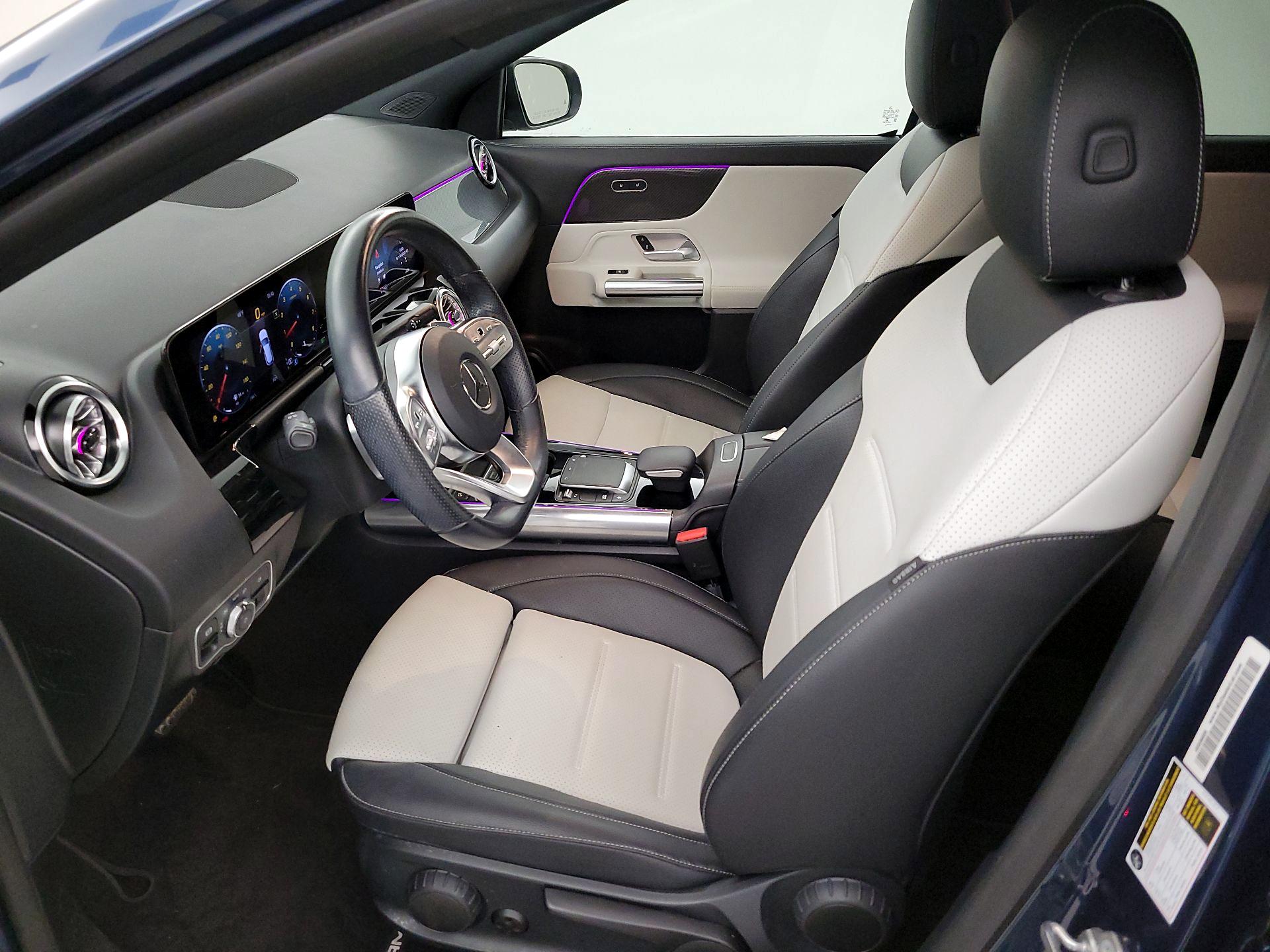 Thumbnail: 2022 Mercedes-Benz GLA - 9