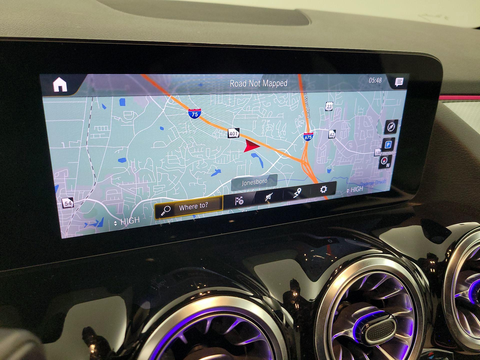 Thumbnail: 2022 Mercedes-Benz GLA - 12