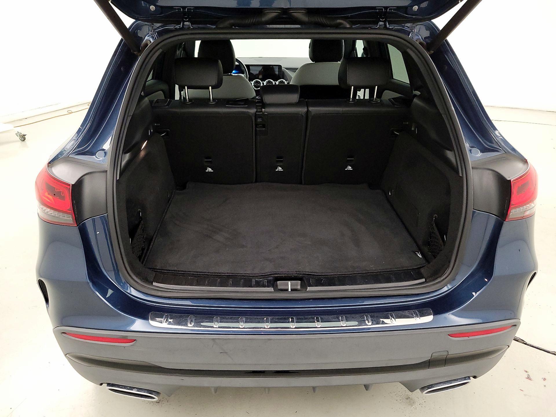 Thumbnail: 2022 Mercedes-Benz GLA - 19