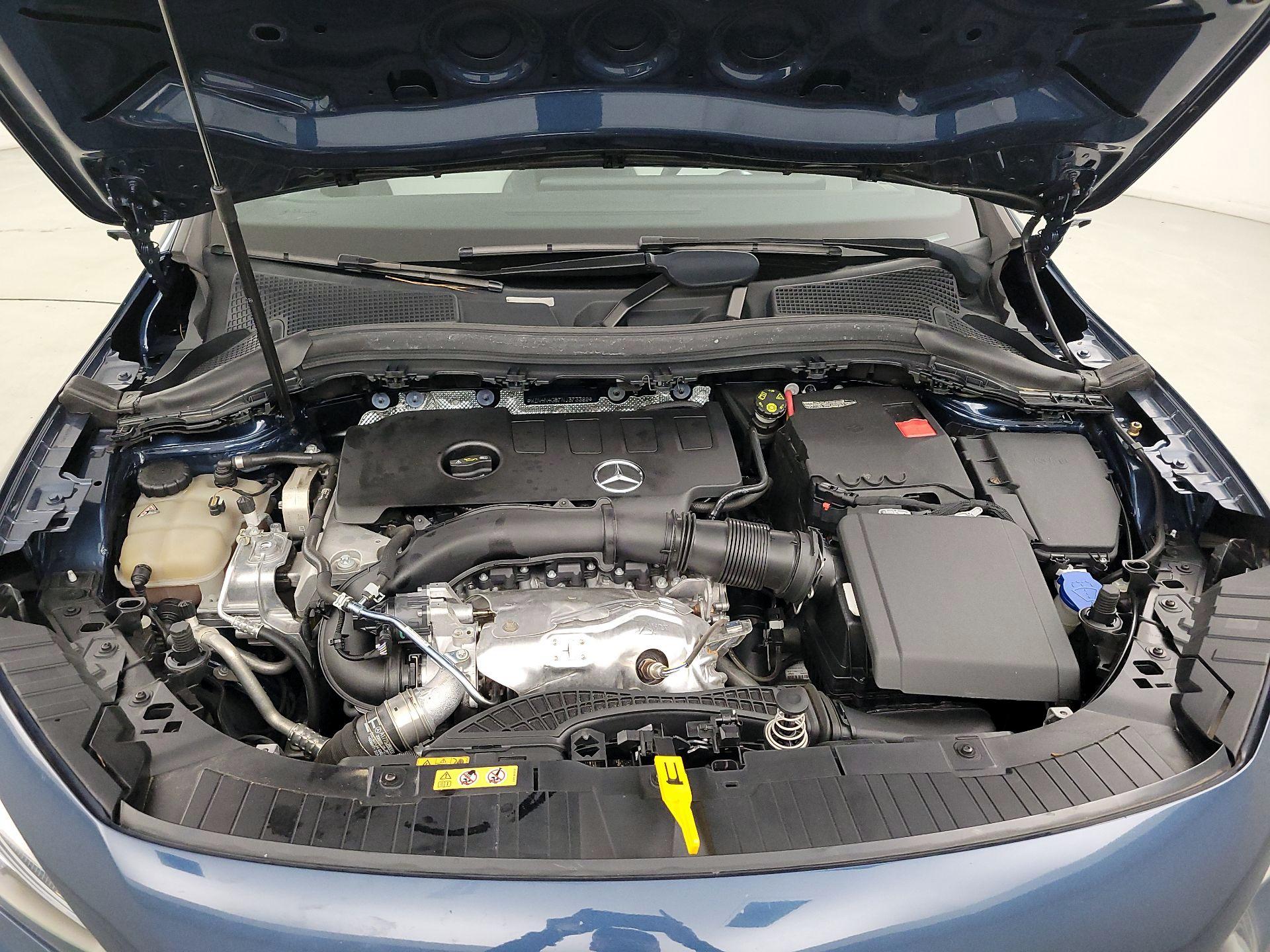 Thumbnail: 2022 Mercedes-Benz GLA - 20