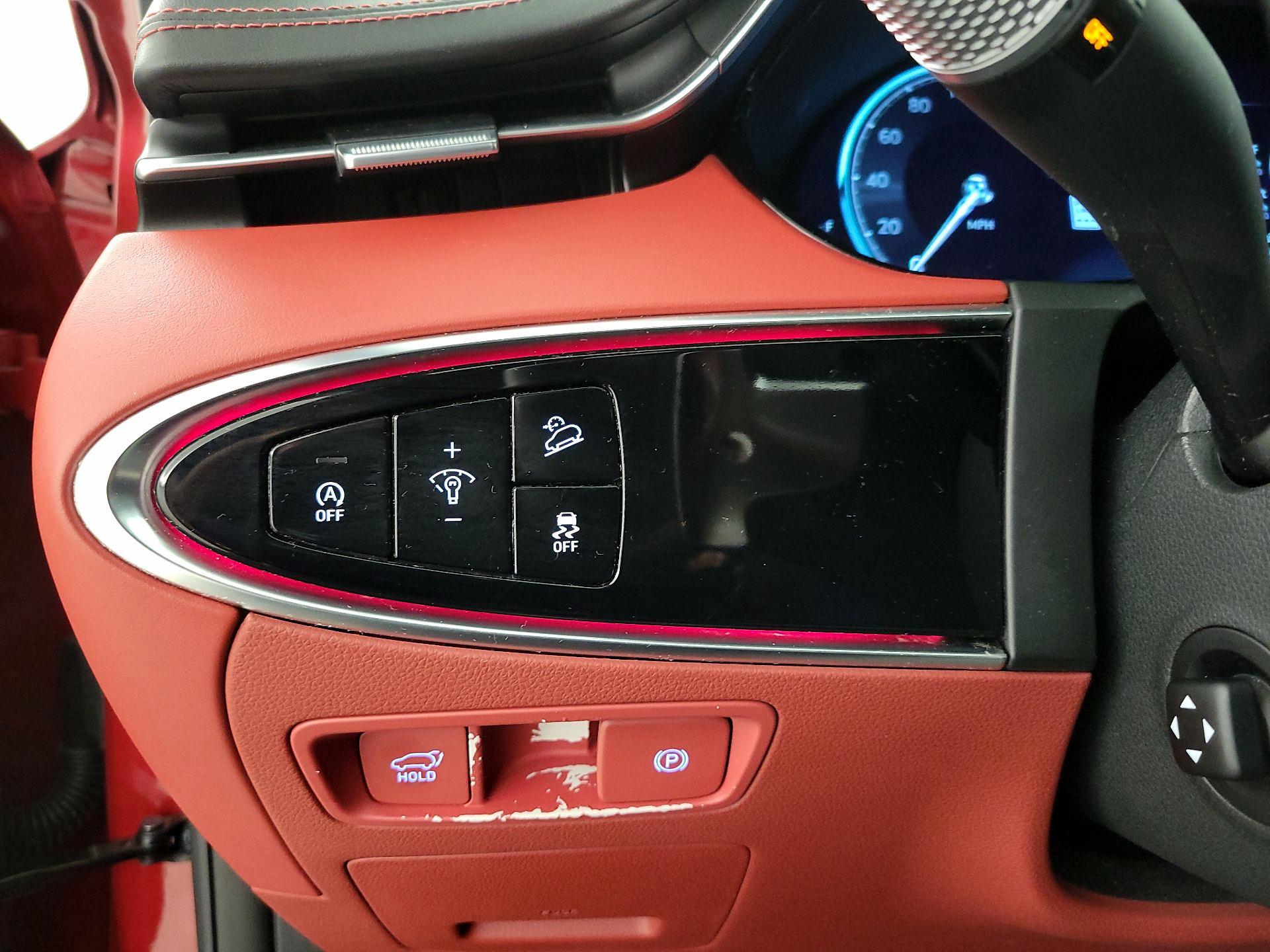 Thumbnail: 2023 Genesis GV70 - 13