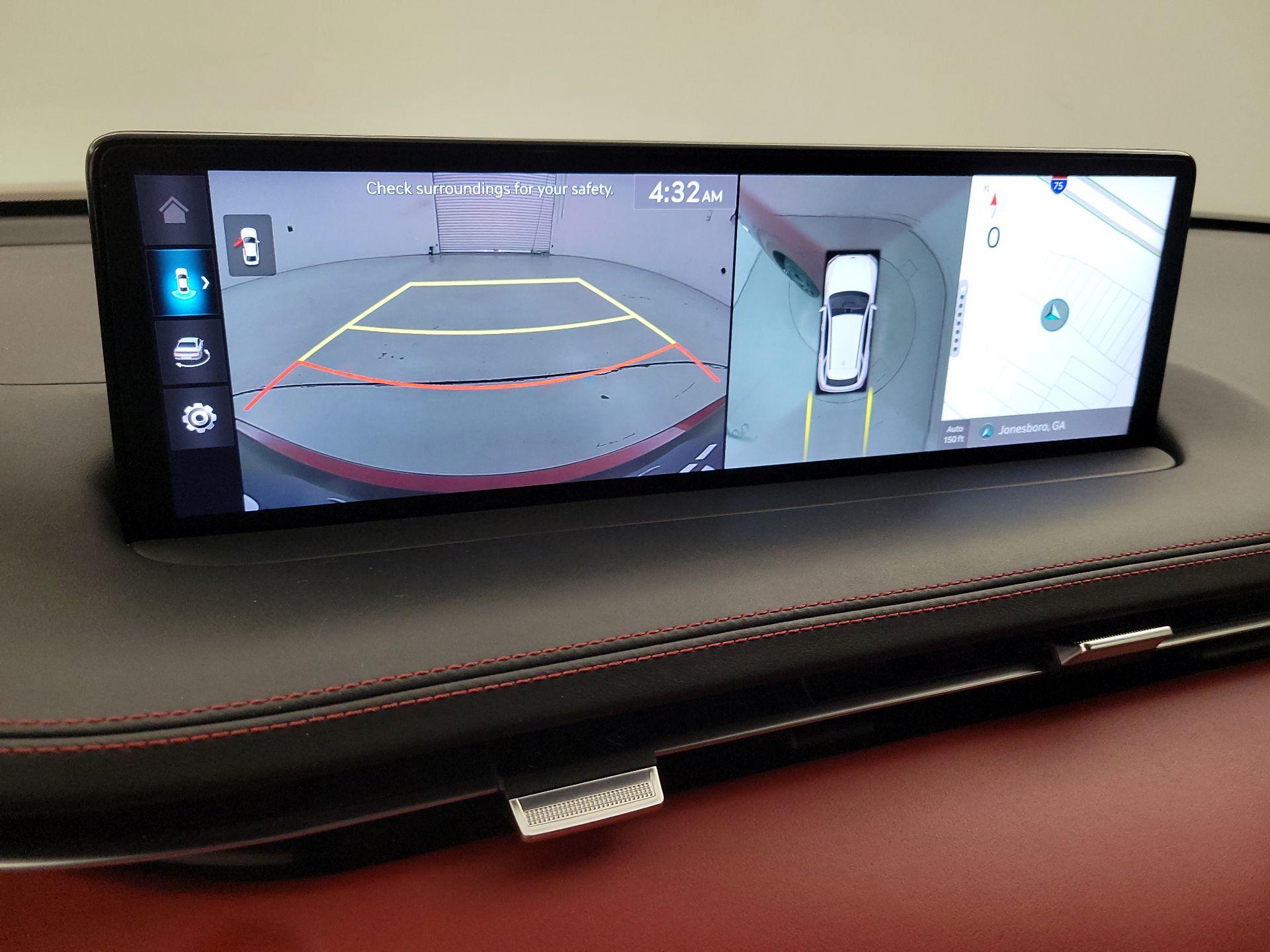 Thumbnail: 2023 Genesis GV70 - 15